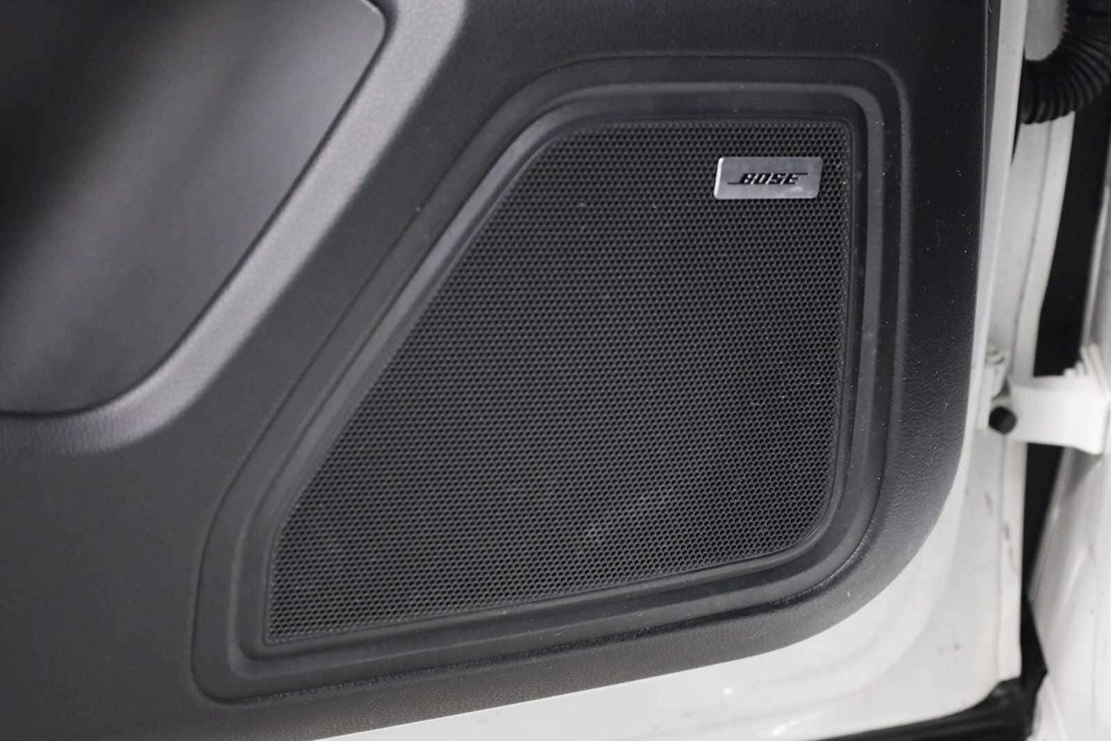 Thumbnail: 2018 Porsche Macan - 17