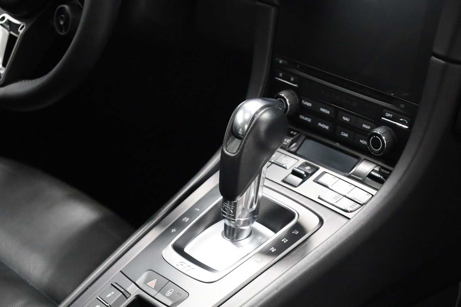 Thumbnail: 2019 Porsche 911 - 21