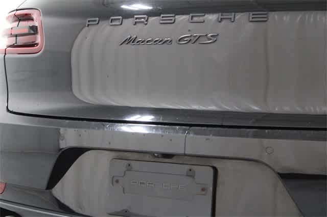2017 Porsche Macan GTS 11