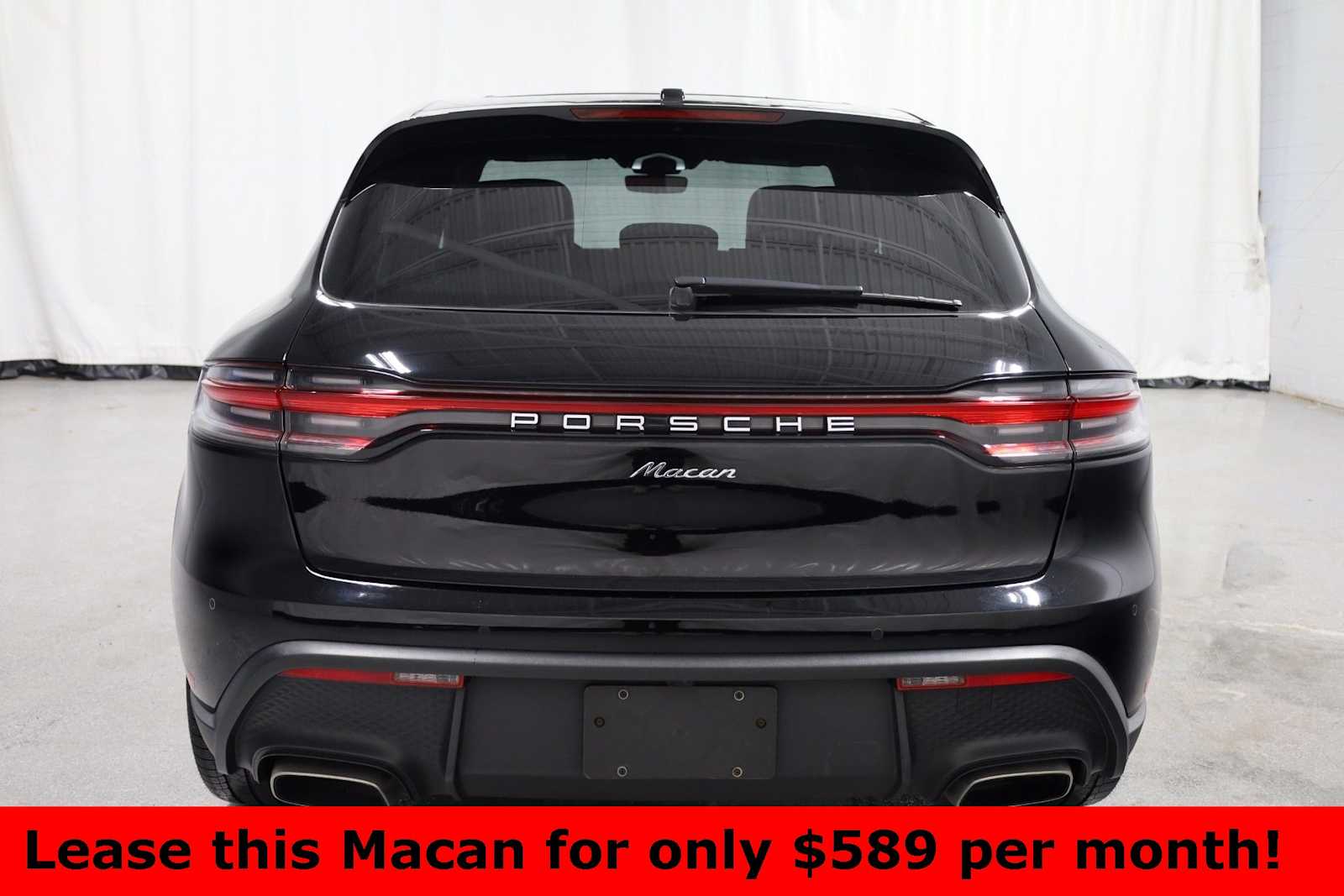 Thumbnail: 2023 Porsche Macan - 7