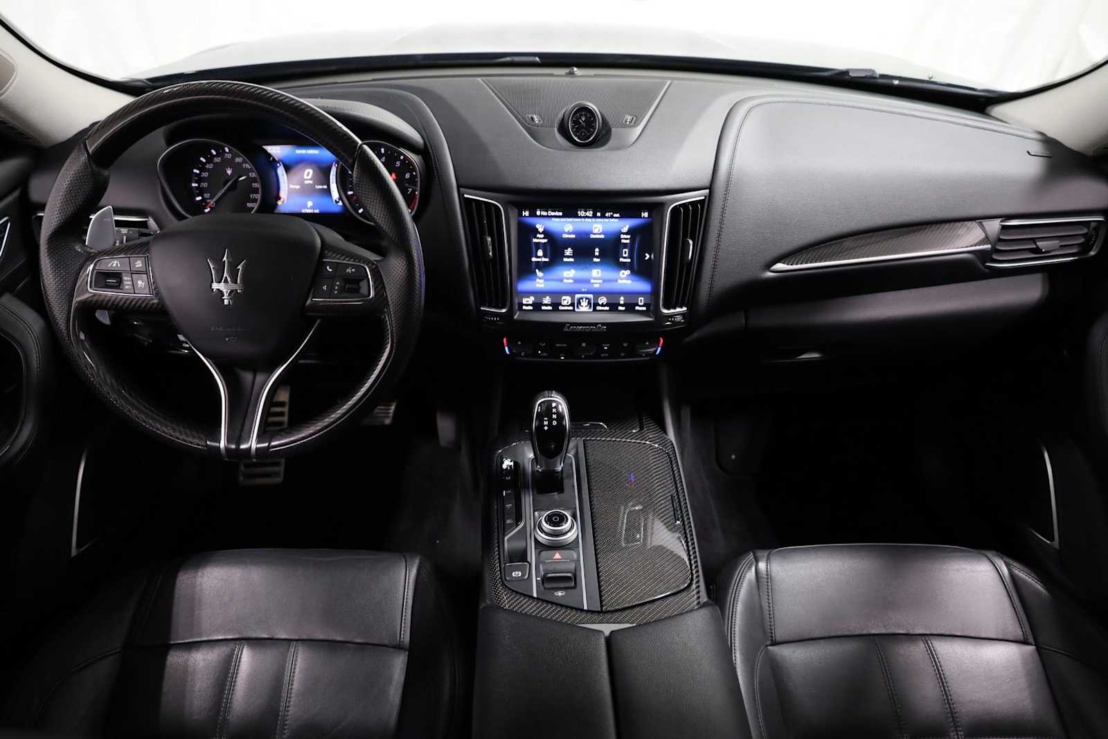 Thumbnail: 2017 Maserati Levante - 26