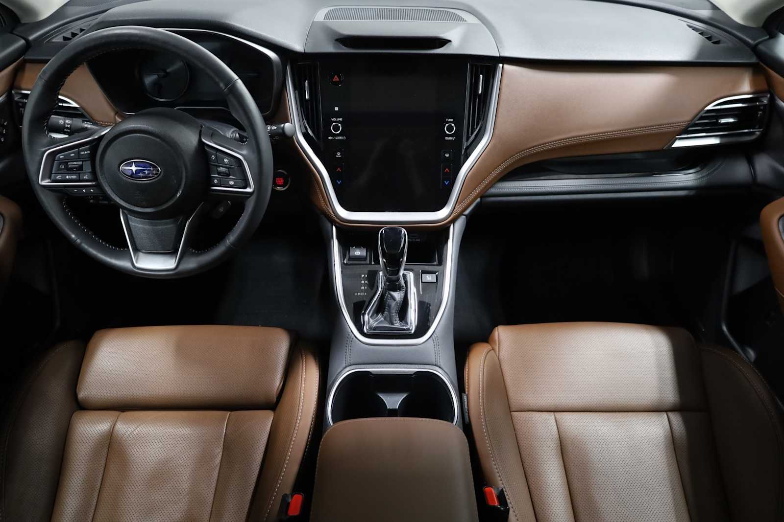 2024 Subaru Outback Touring 24