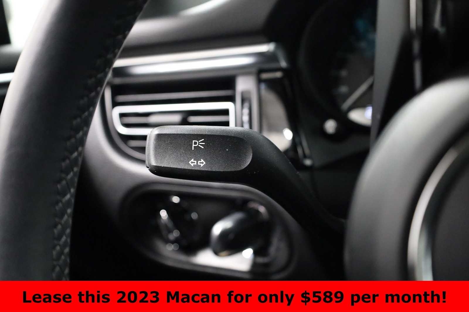 Thumbnail: 2023 Porsche Macan - 32