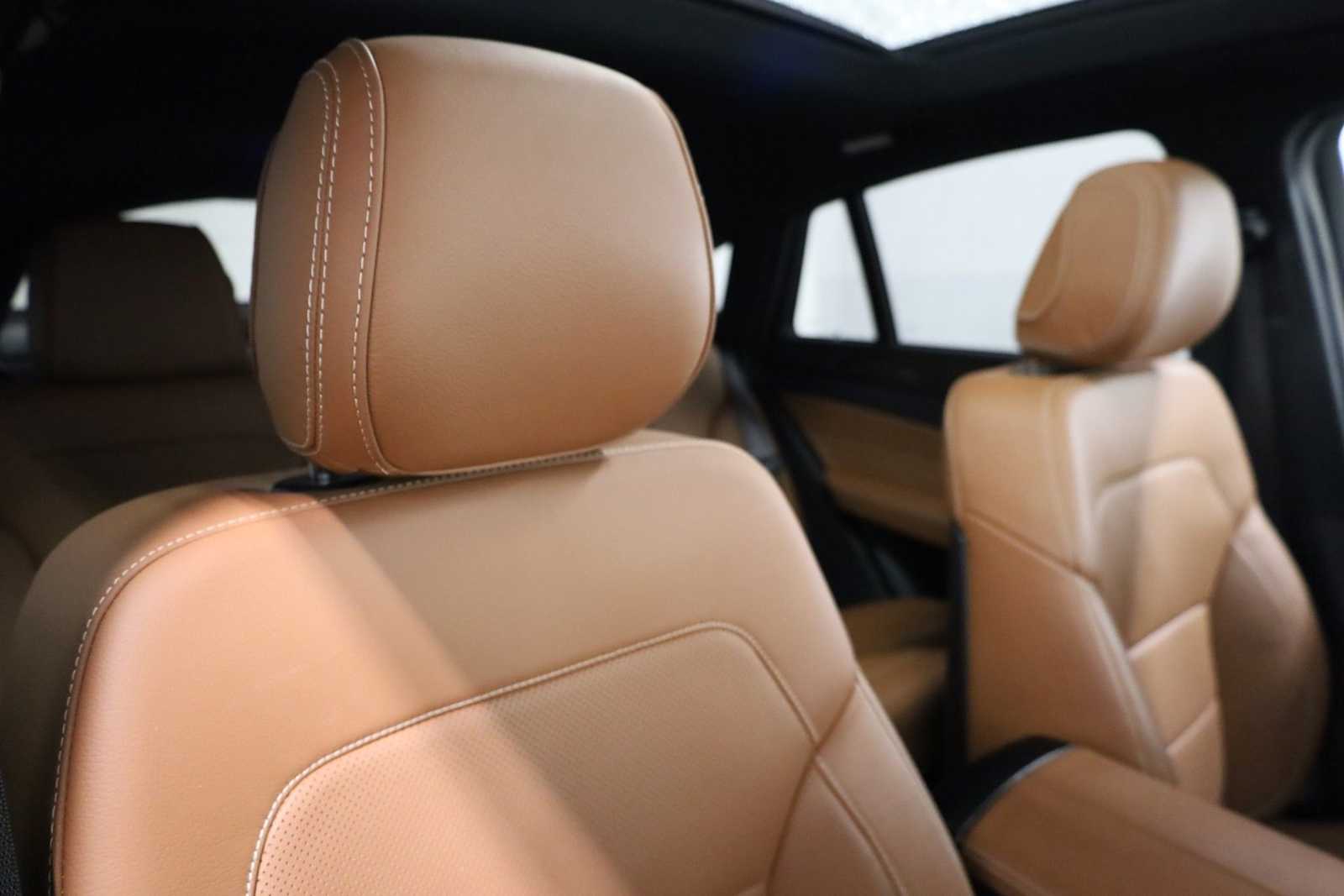 Thumbnail: 2017 Mercedes-Benz GLE - 21