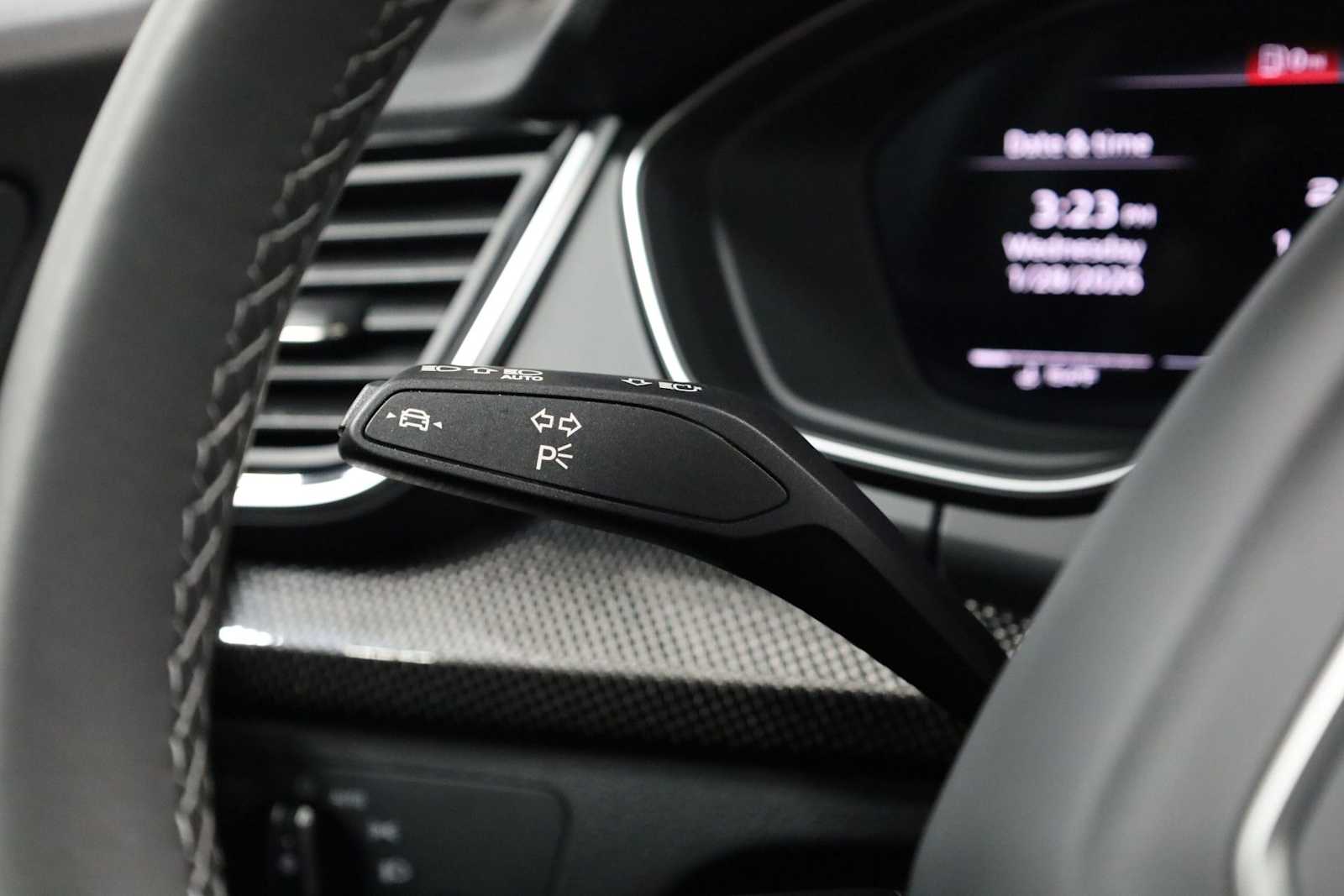 Thumbnail: 2024 Audi SQ5 - 29