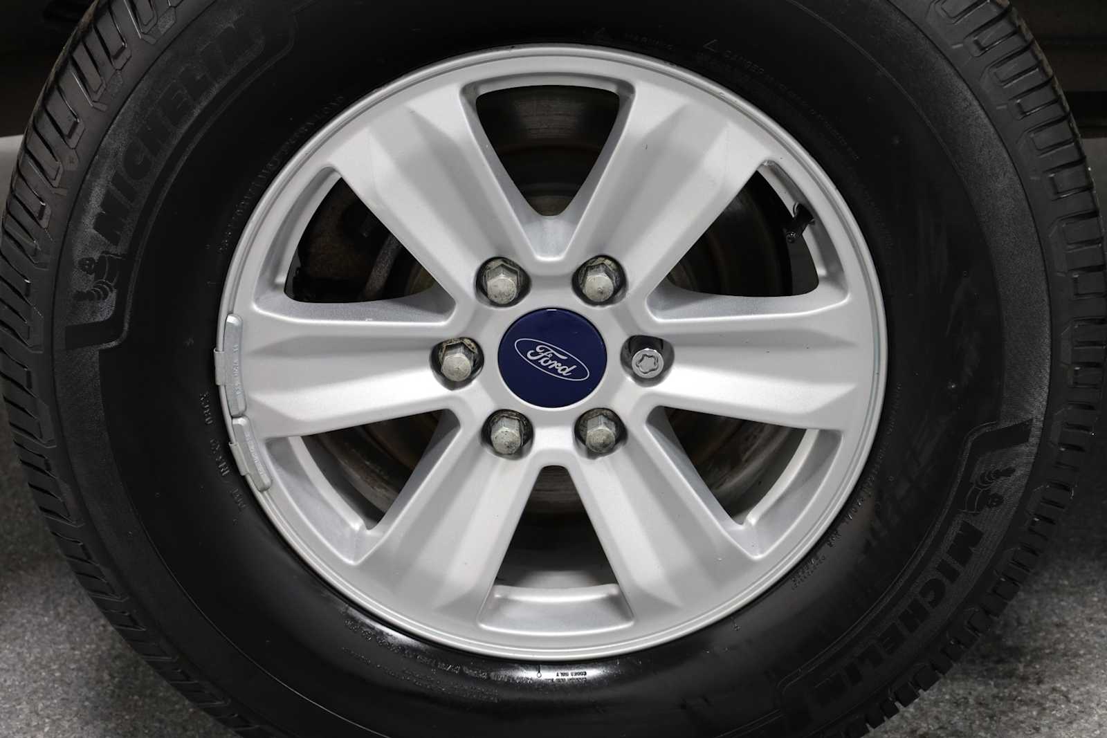 2017 Ford F-150  31
