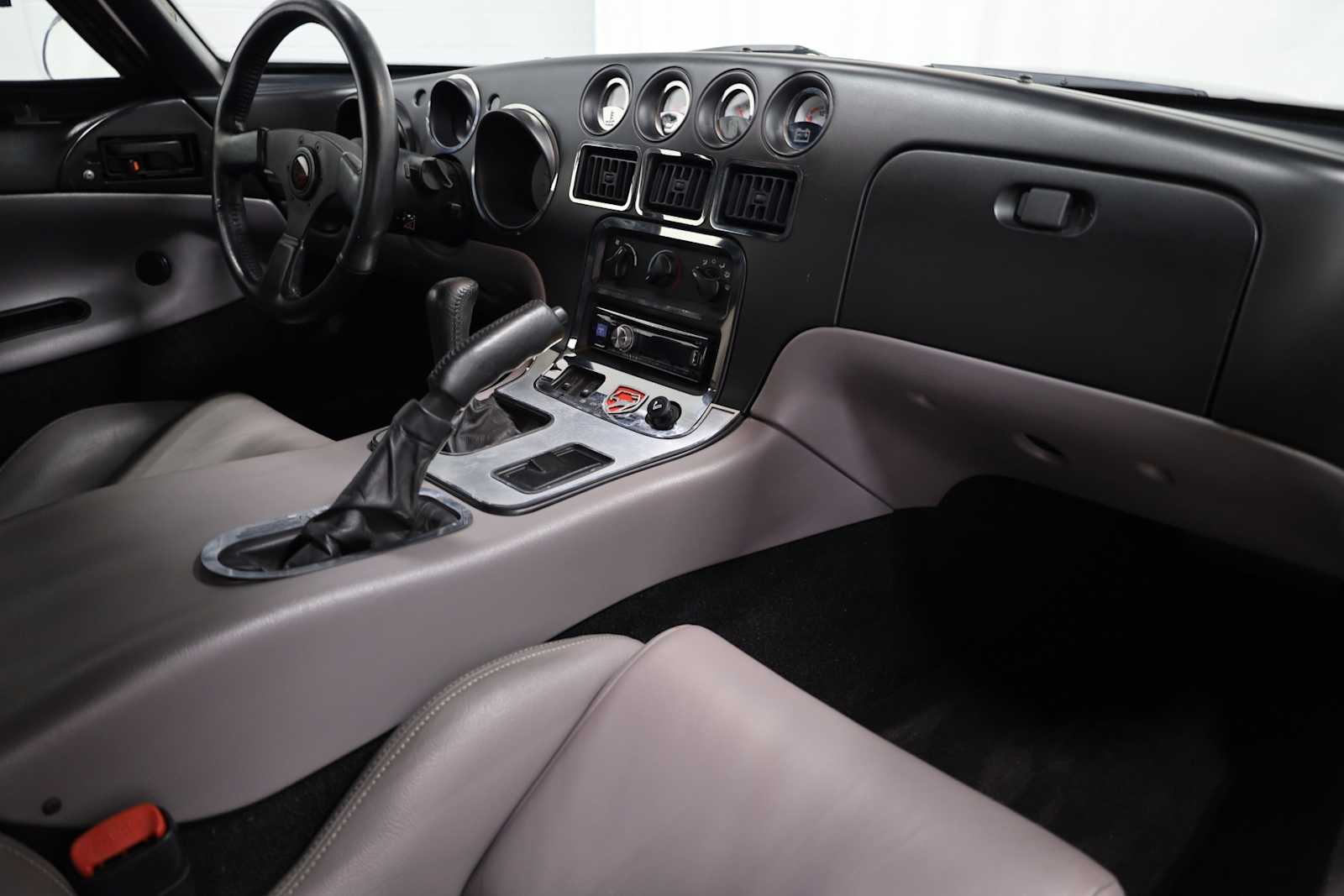 Thumbnail: 1994 Dodge Viper - 6