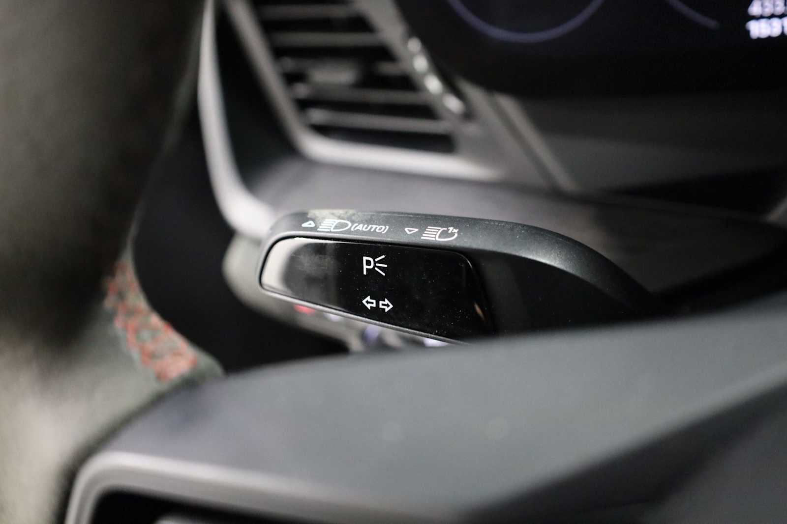 Thumbnail: 2023 Porsche 911 - 29