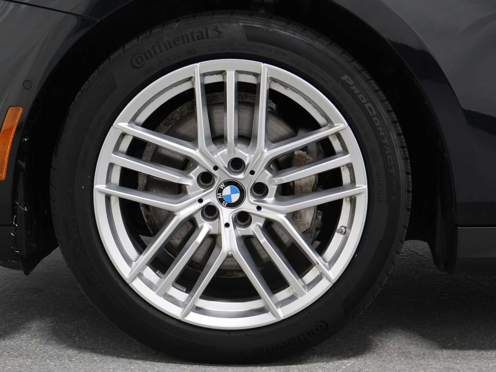 Thumbnail: 2024 BMW 5 Series - 36