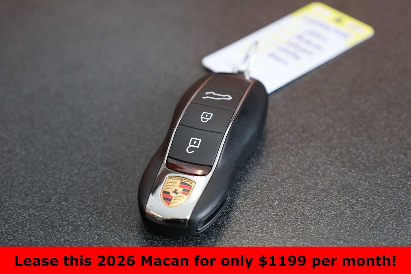 Thumbnail: 2026 Porsche Macan - 43