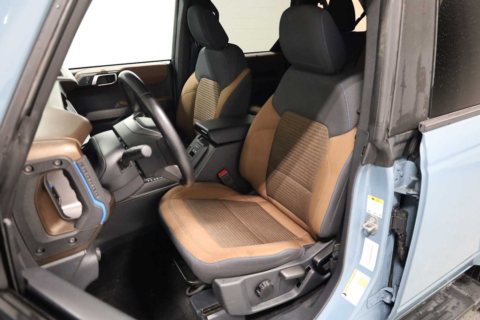 Thumbnail: 2021 Ford Bronco - 5