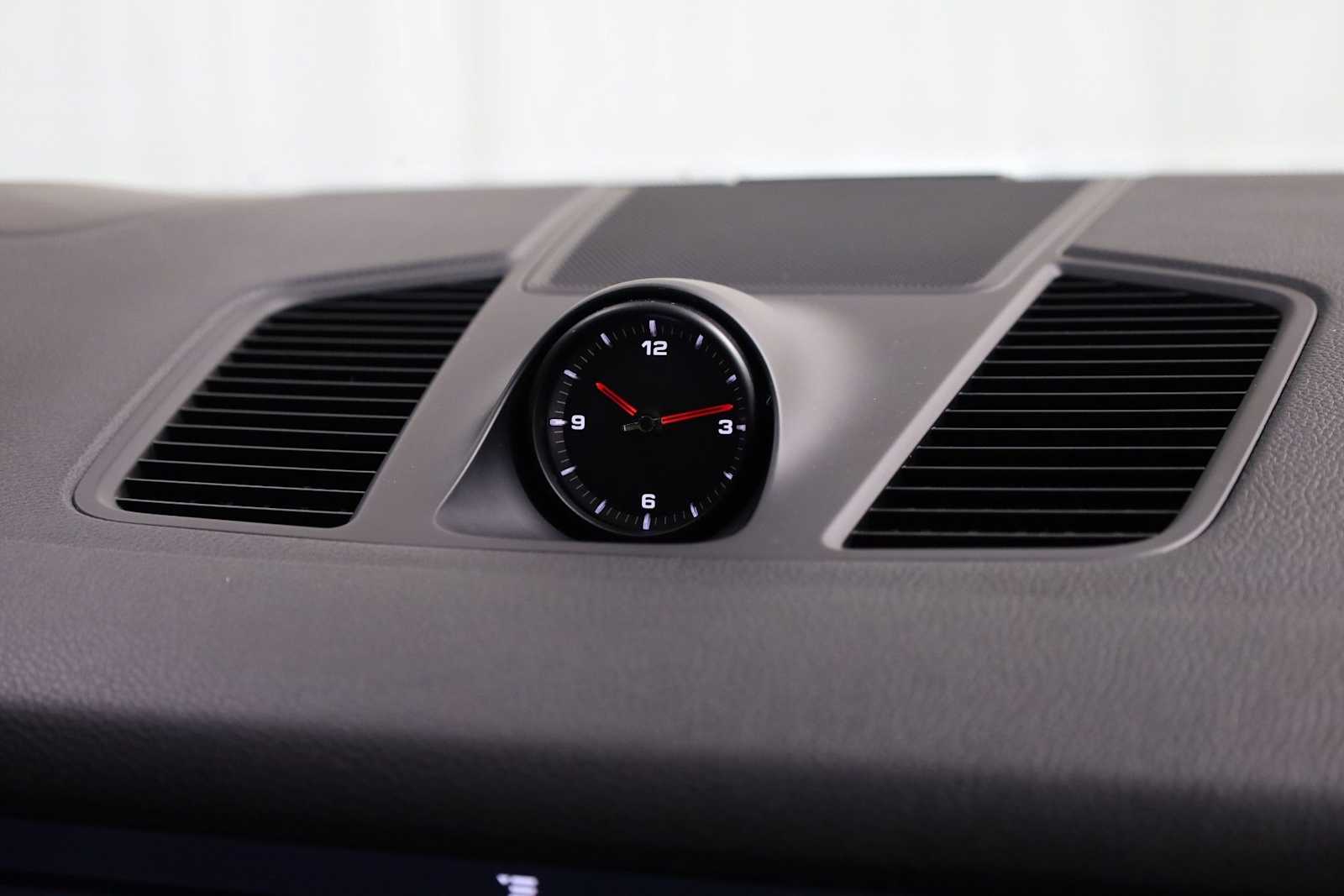 Thumbnail: 2019 Porsche Cayenne - 23