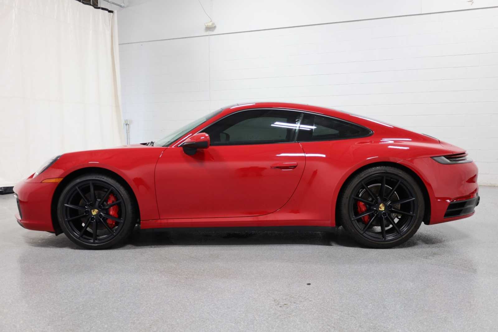 2020 Porsche 911 Carrera 4S 5