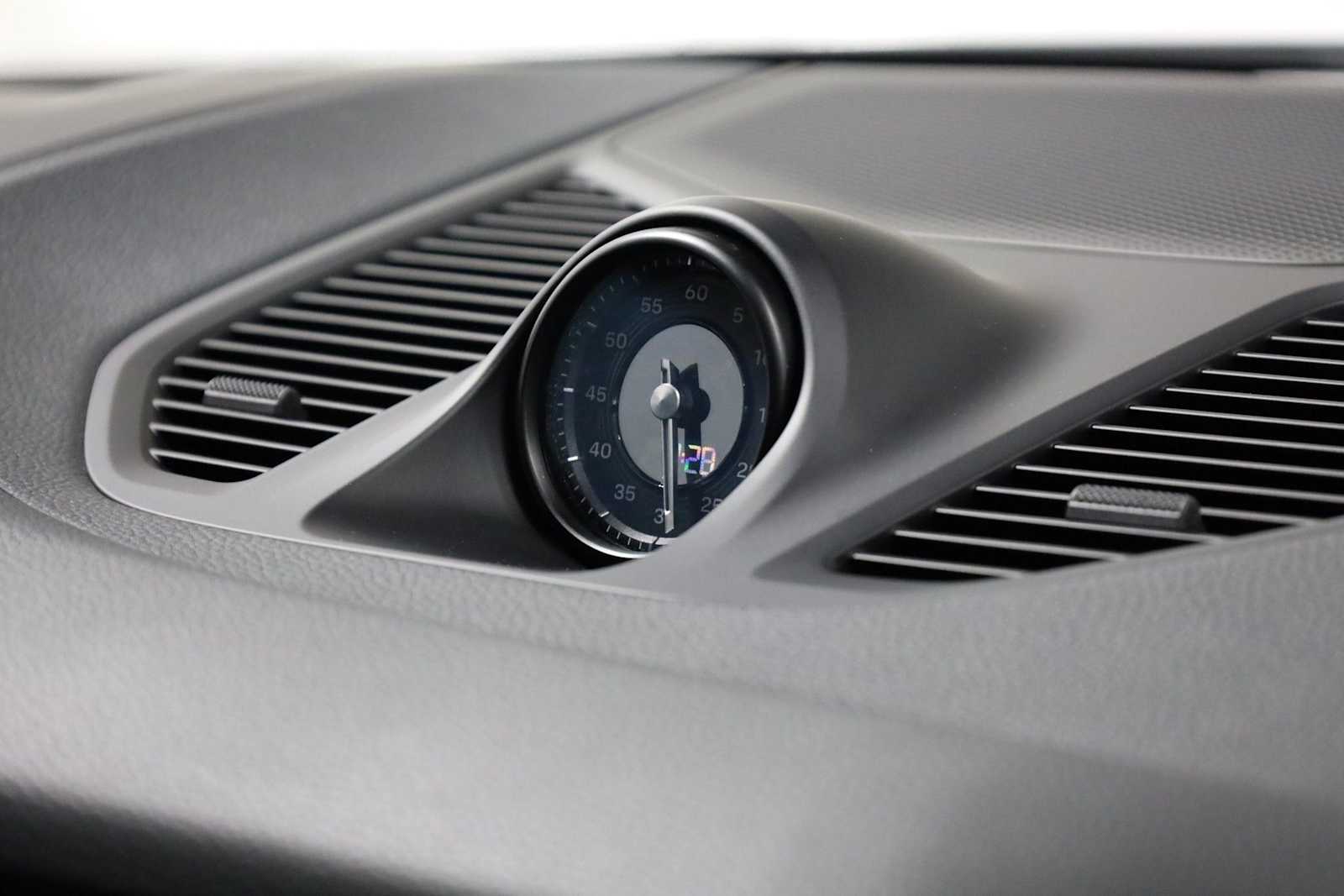 Thumbnail: 2024 Porsche  - 23