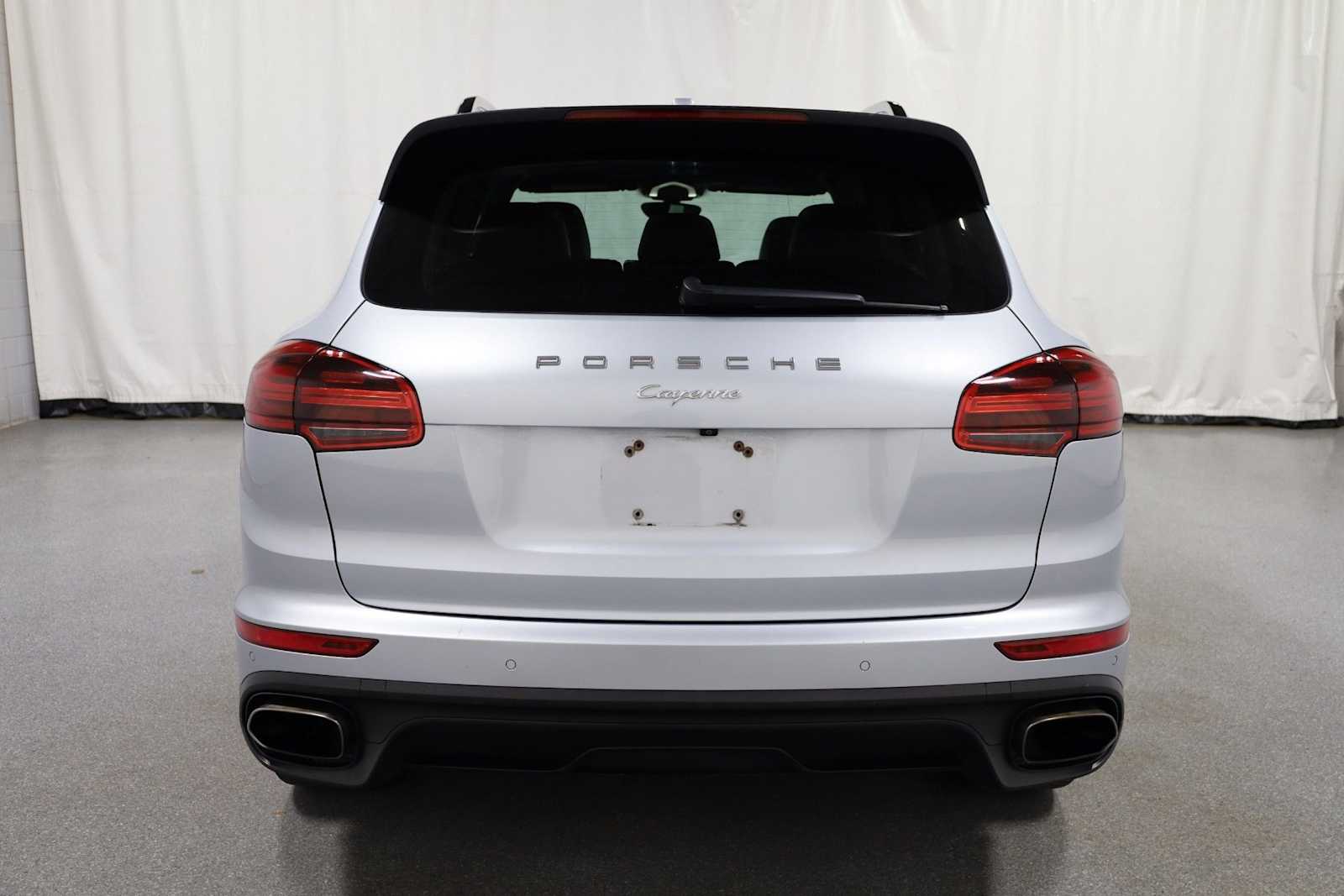 Thumbnail: 2017 Porsche Cayenne - 7