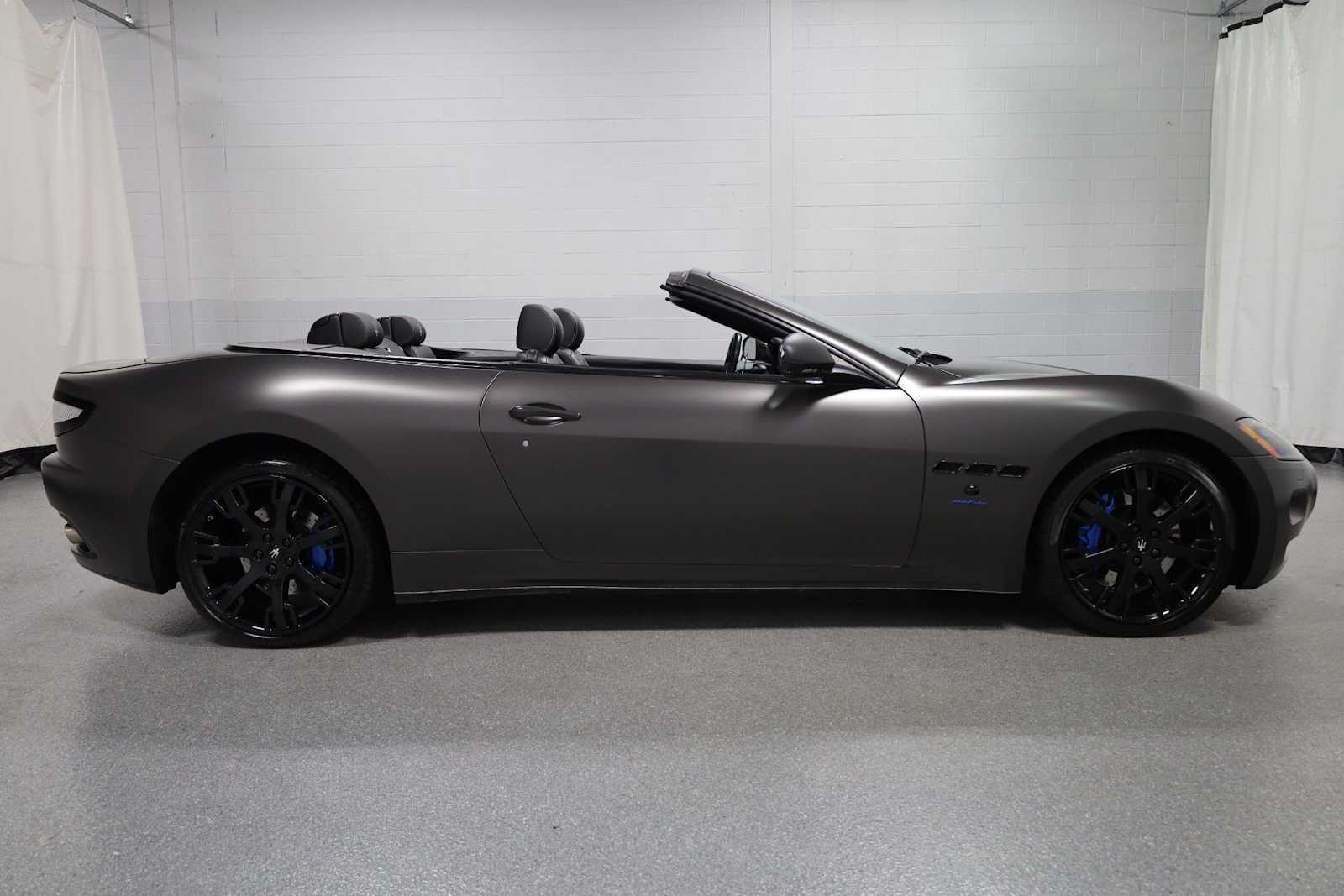 Thumbnail: 2016 Maserati GranTurismo - 10