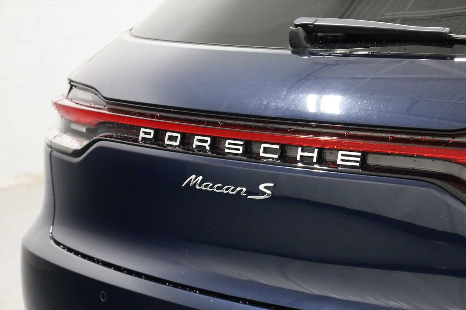 Thumbnail: 2020 Porsche Macan - 8