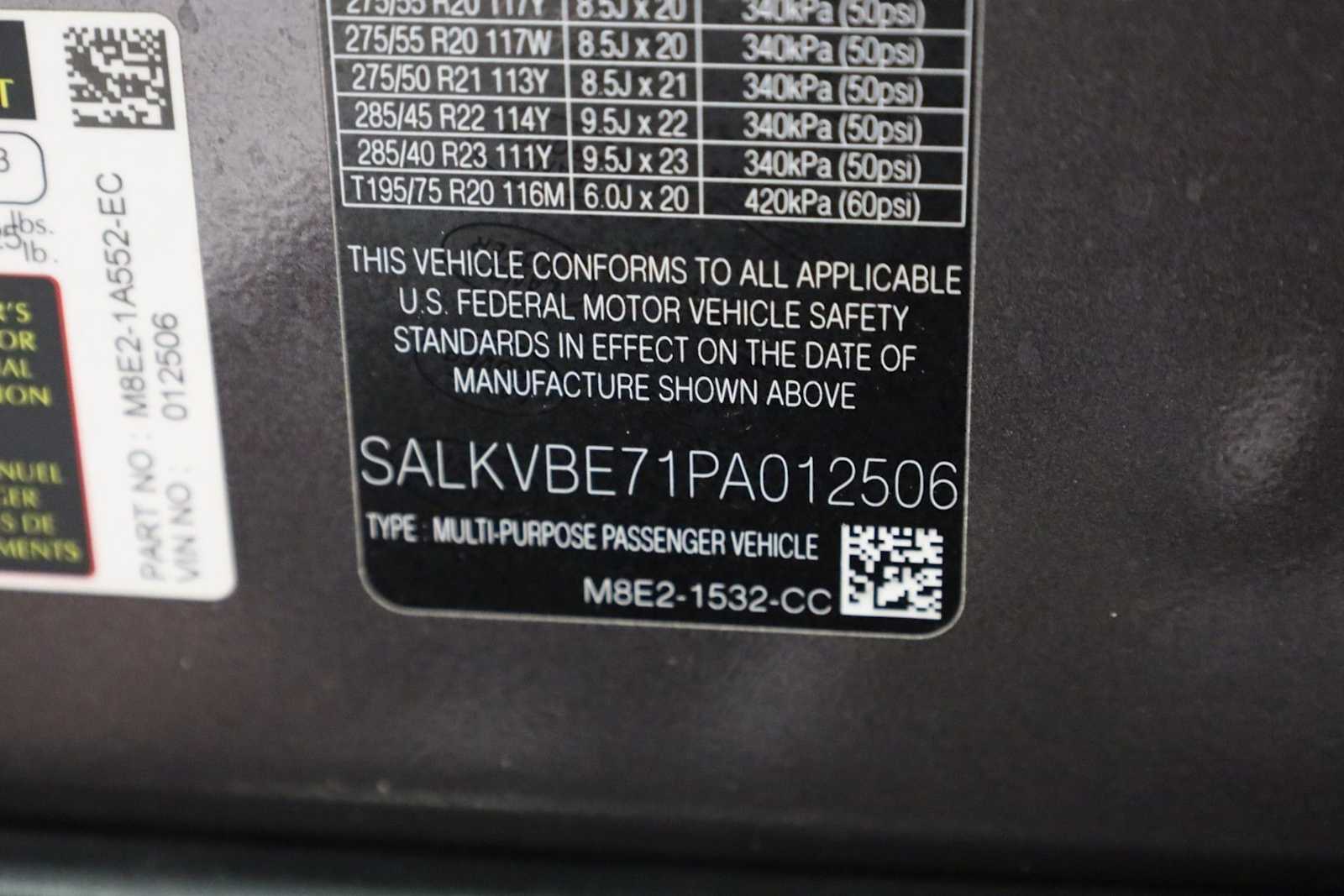 Thumbnail: 2023 Land Rover Range Rover - 41