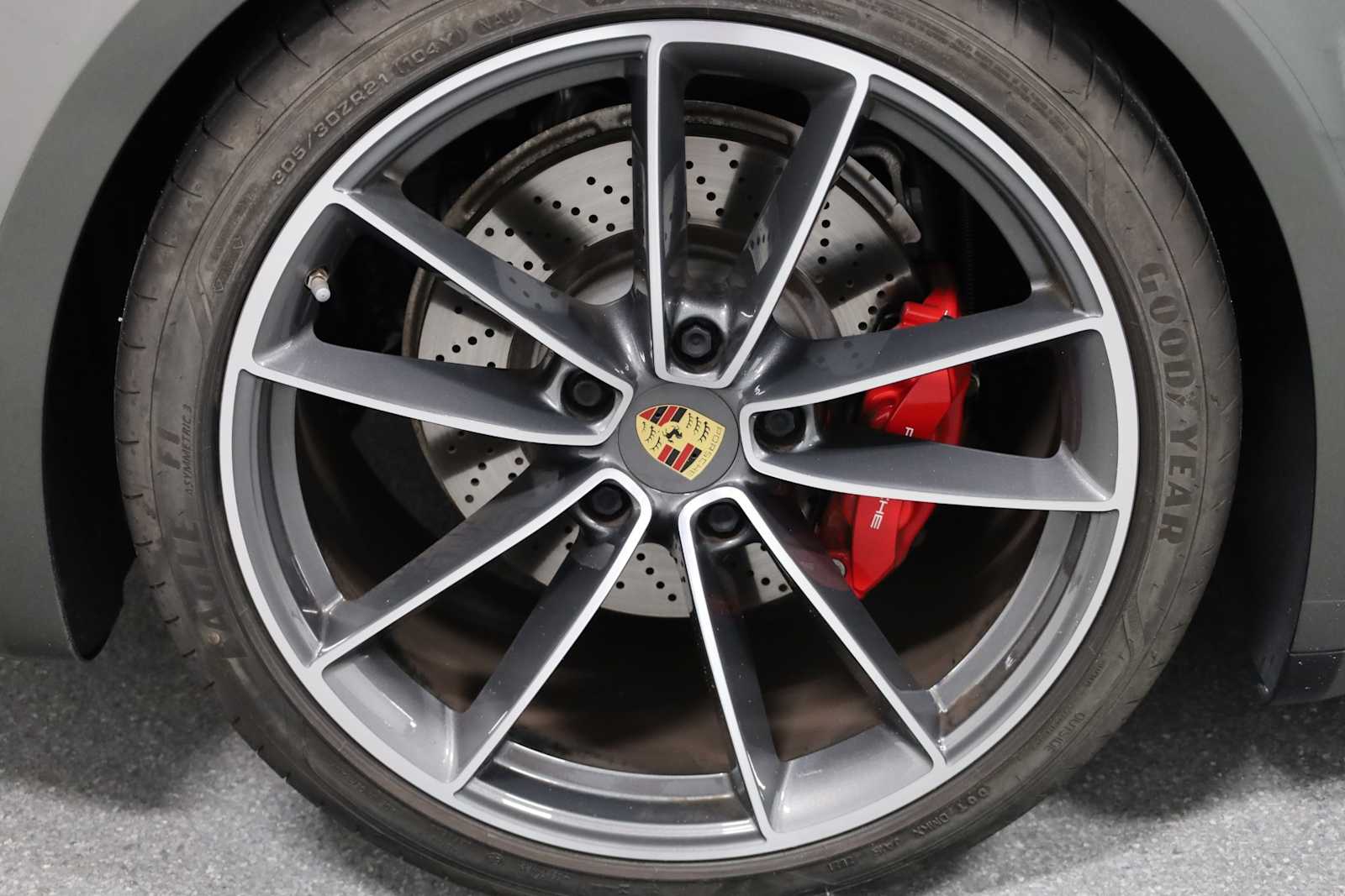 Thumbnail: 2022 Porsche 911 - 29