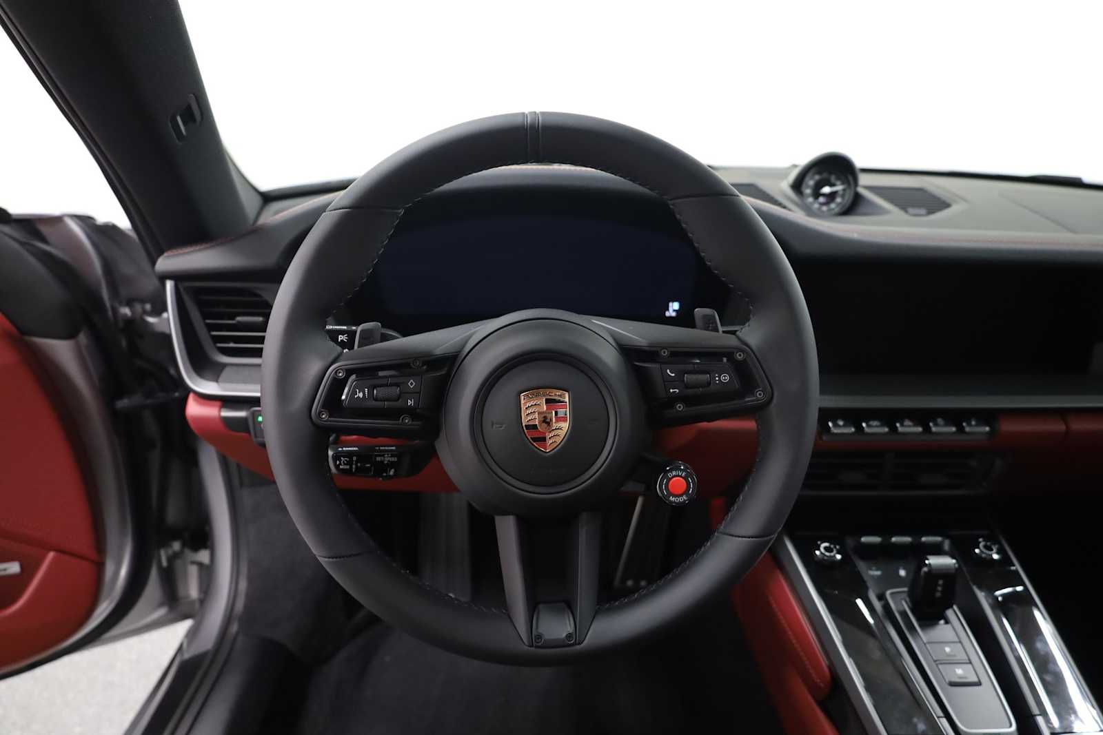 Thumbnail: 2025 Porsche 911 - 24