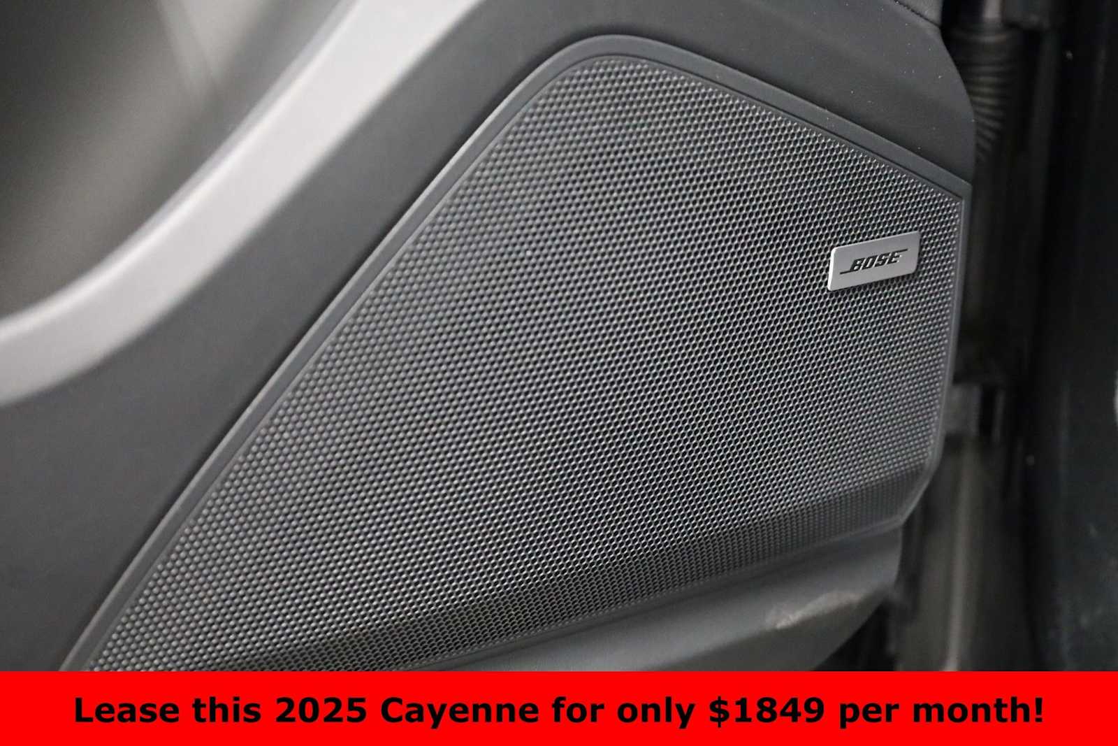 Thumbnail: 2025 Porsche Cayenne - 17