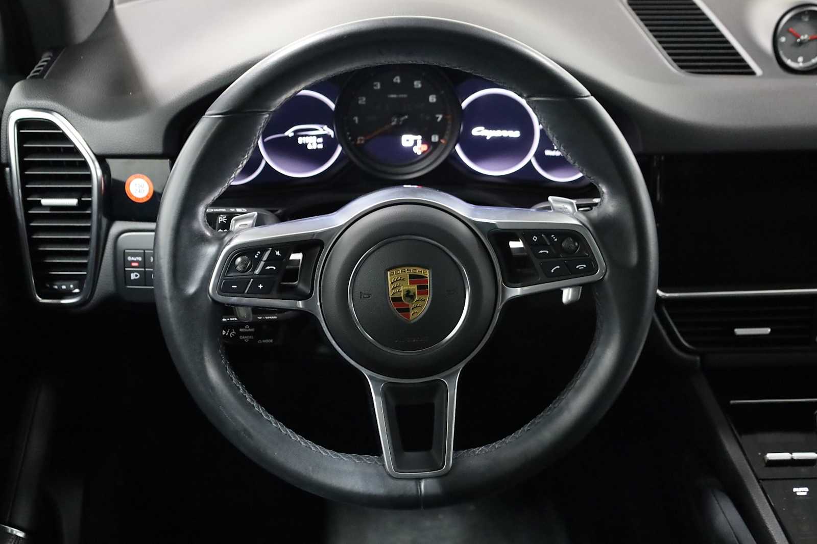 2022 Porsche Cayenne  25