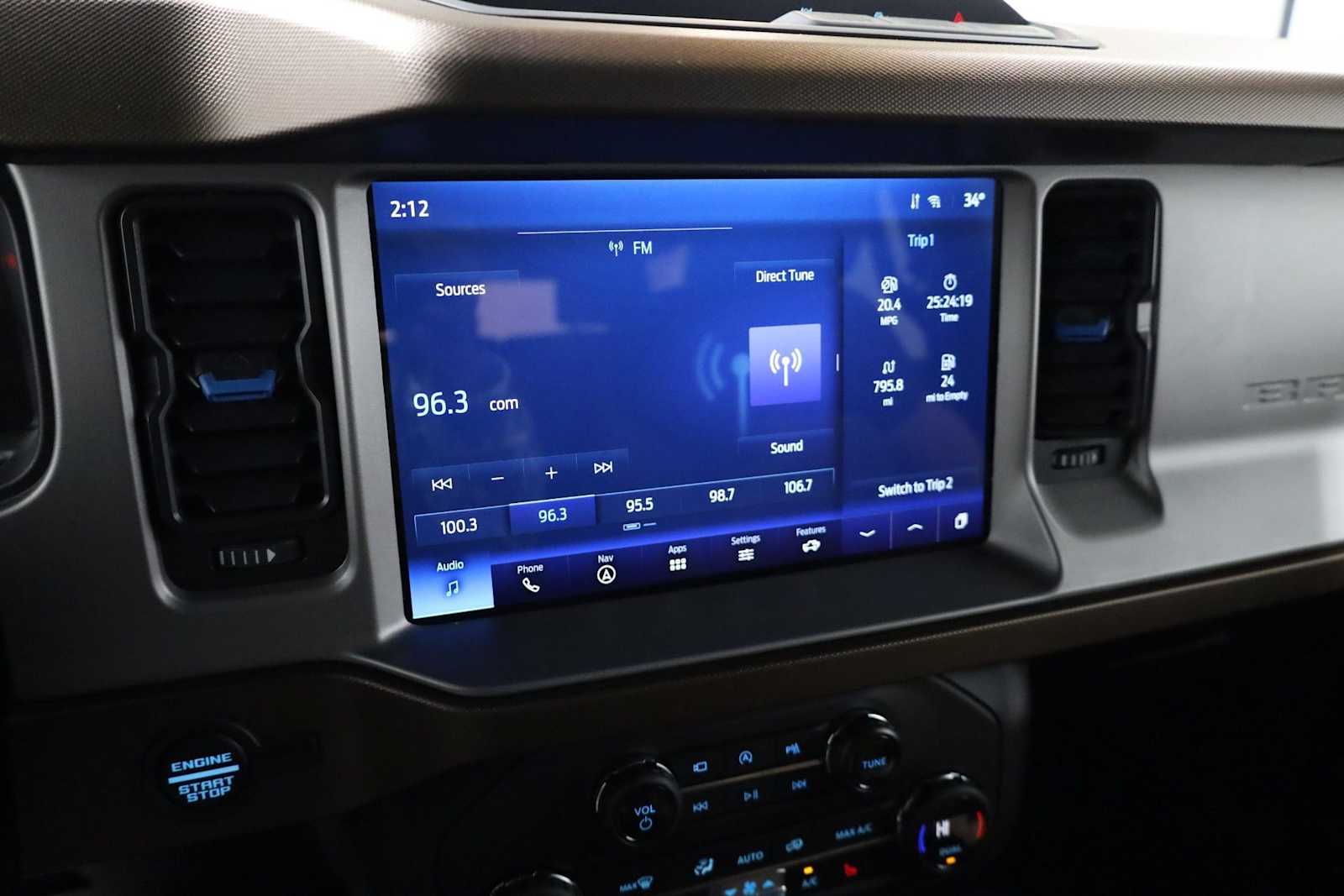 Thumbnail: 2021 Ford Bronco - 29