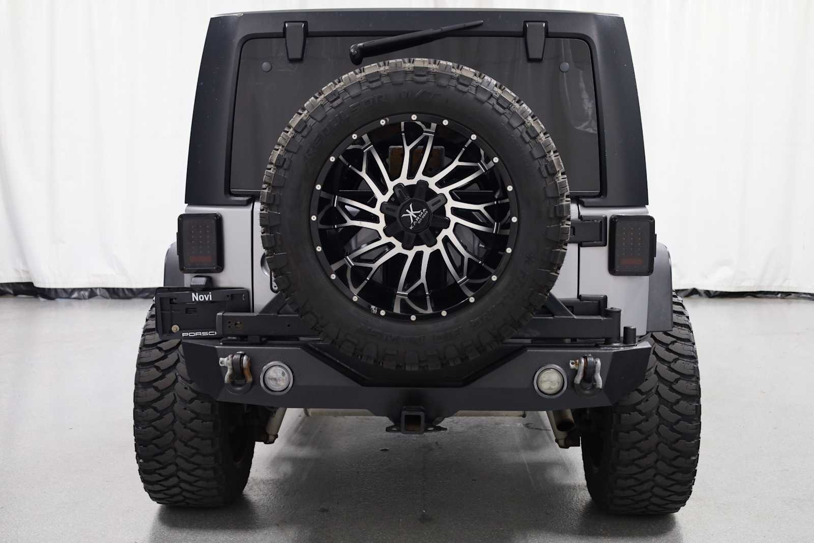 Thumbnail: 2017 Jeep Wrangler - 7