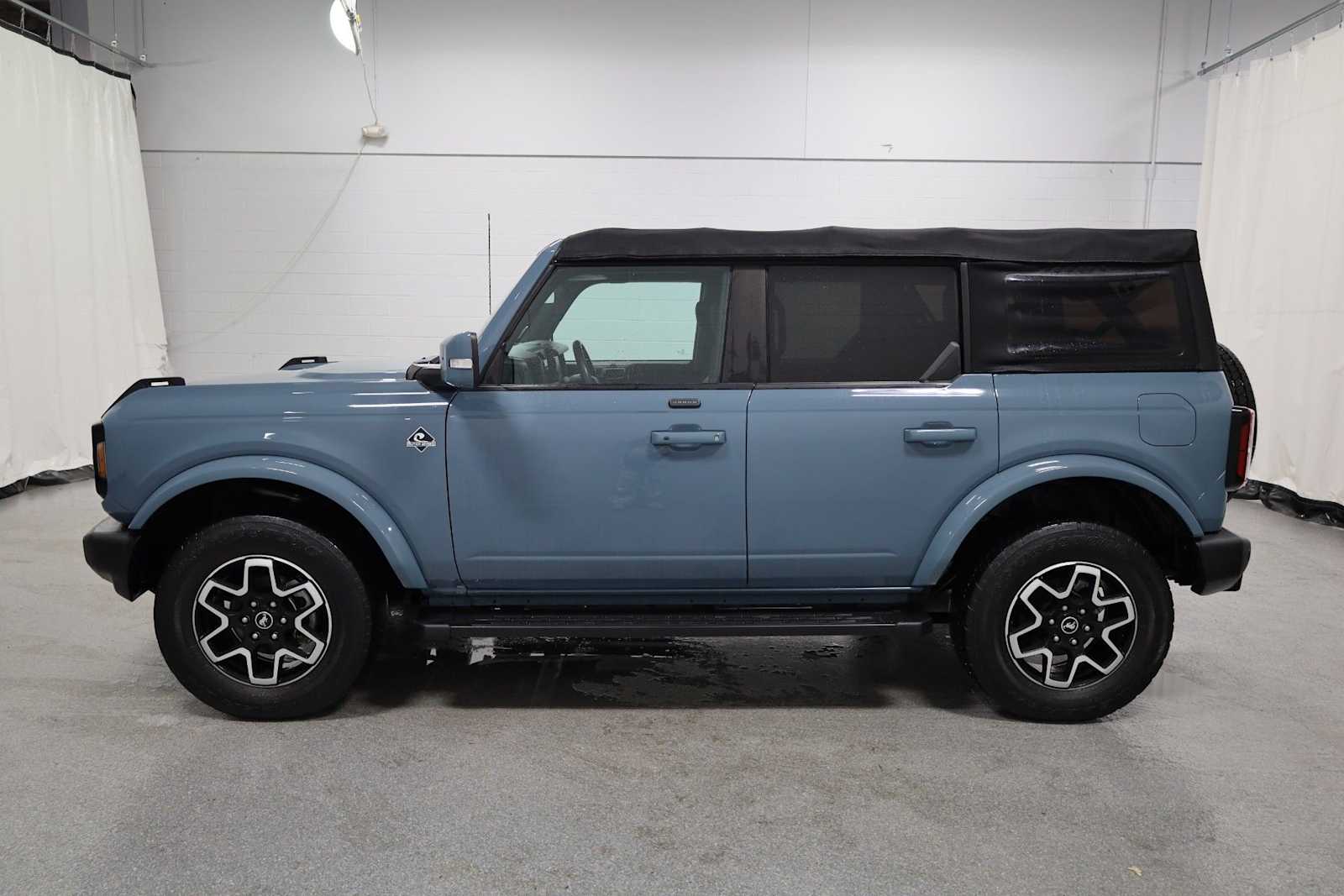 Thumbnail: 2021 Ford Bronco - 2