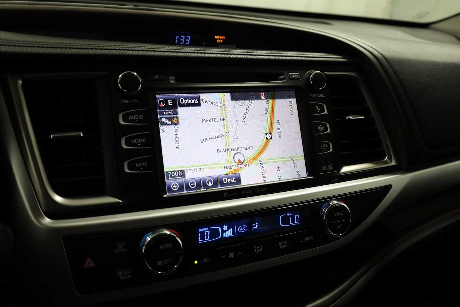 Thumbnail: 2019 Toyota Highlander - 31