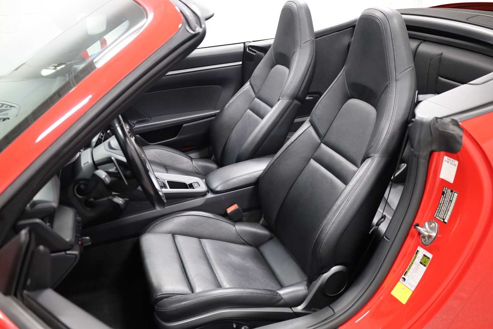 Thumbnail: 2022 Porsche 911 - 5