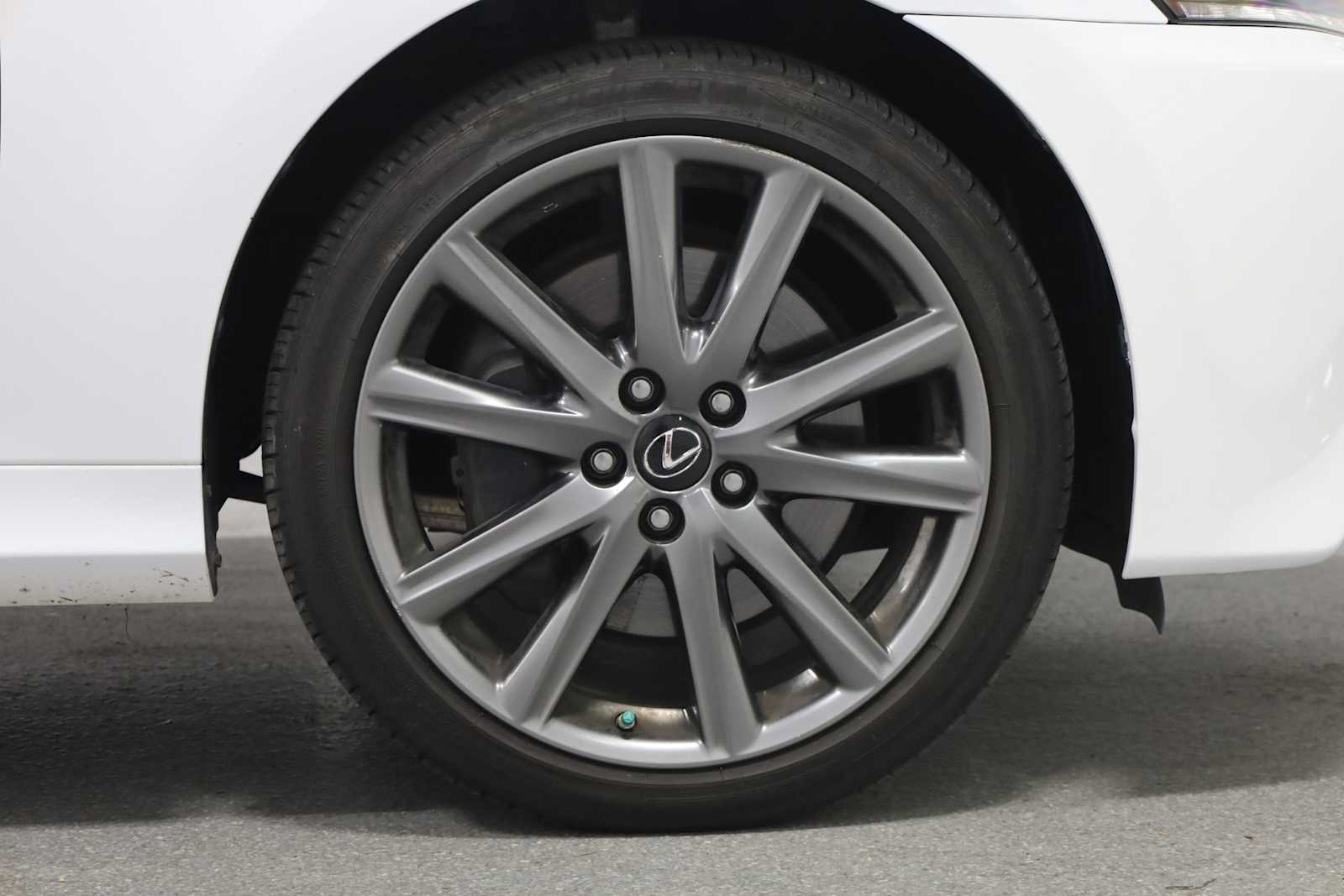 Thumbnail: 2015 Lexus GS - 12