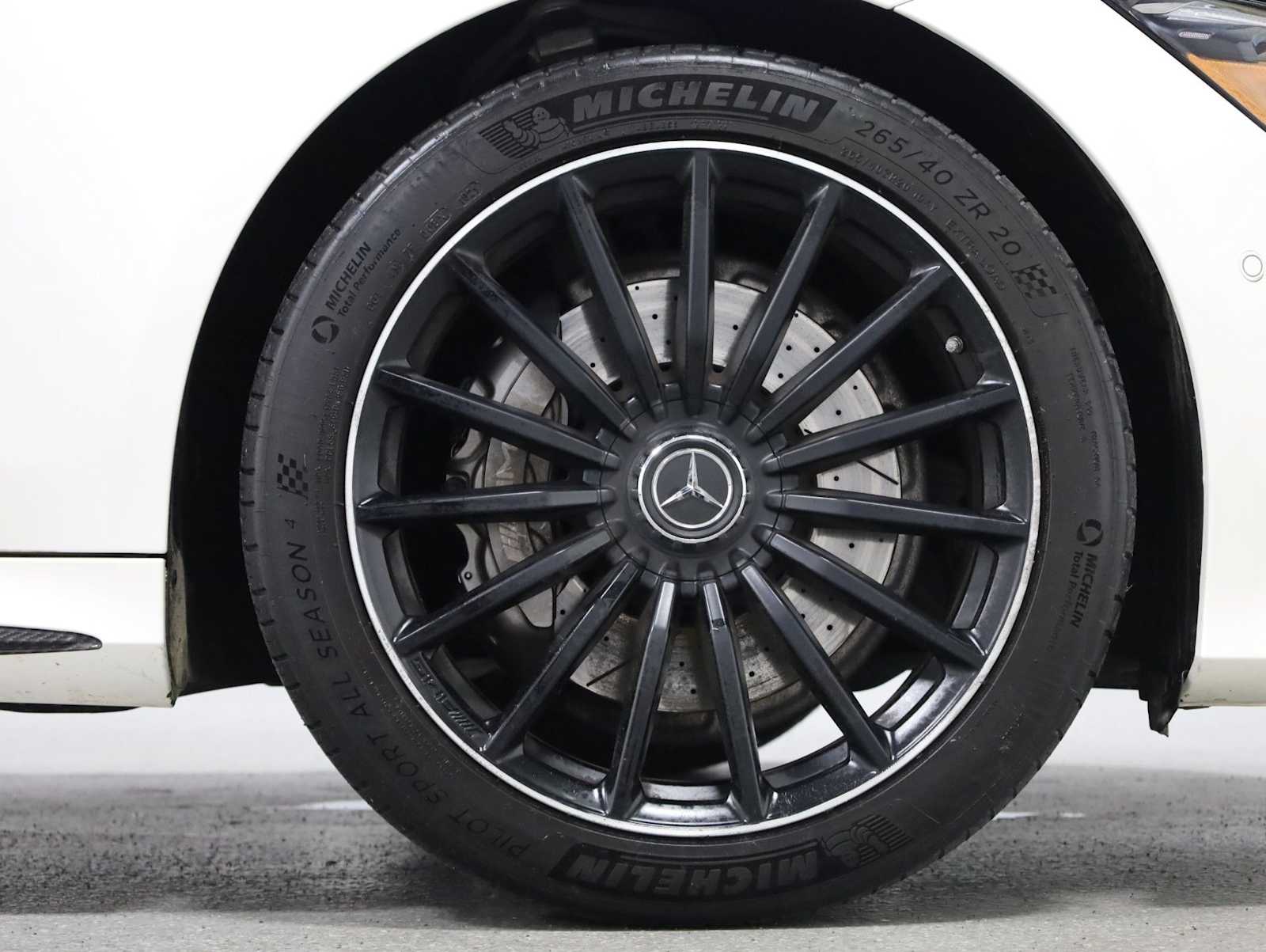 Thumbnail: 2020 Mercedes-Benz AMG GT - 12
