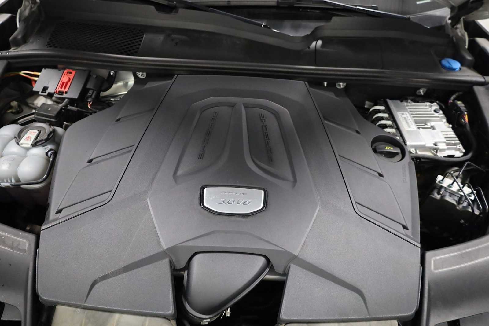 Thumbnail: 2023 Porsche  - 41