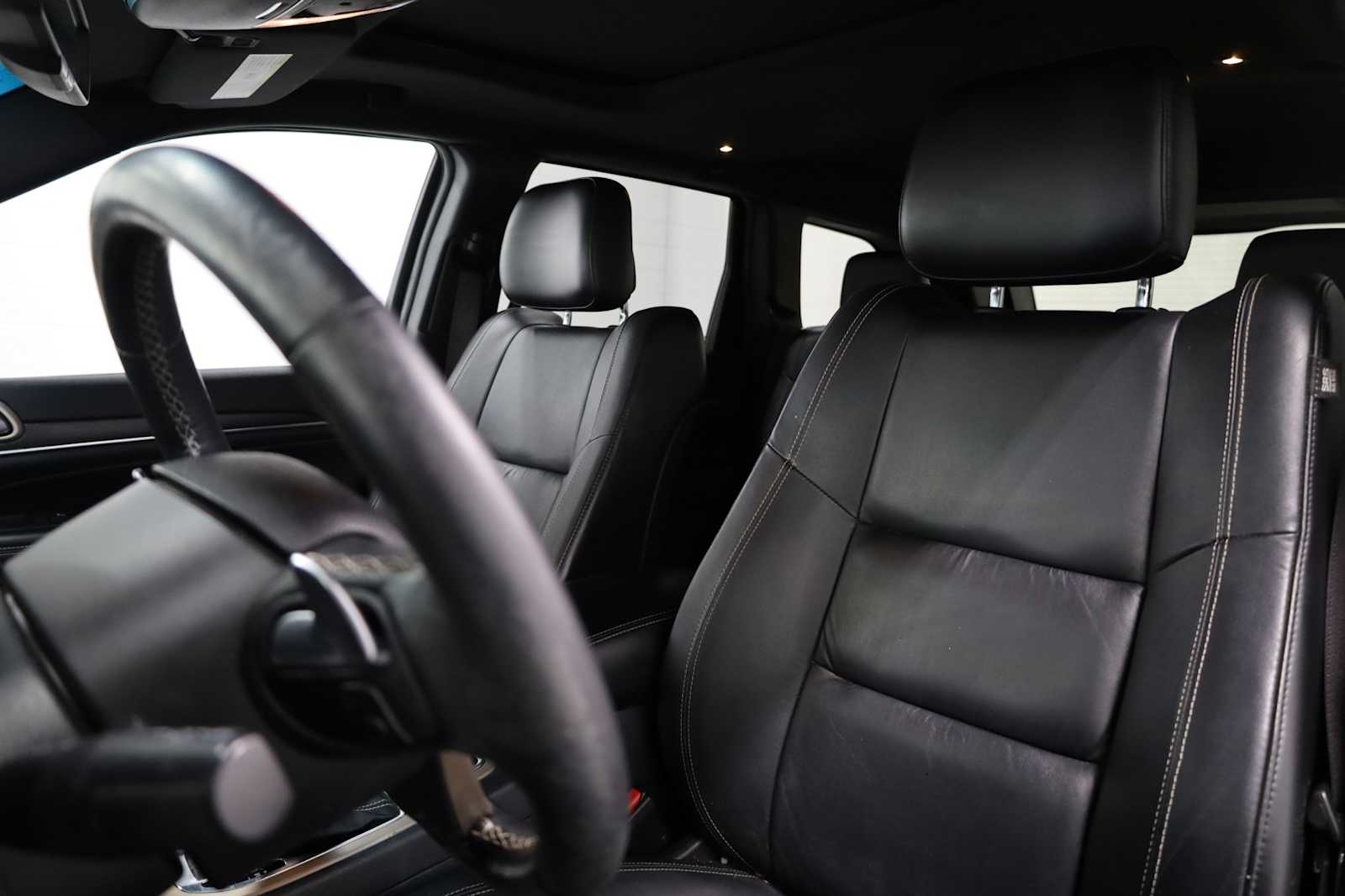 2016 Jeep Grand Cherokee Limited Edition 13