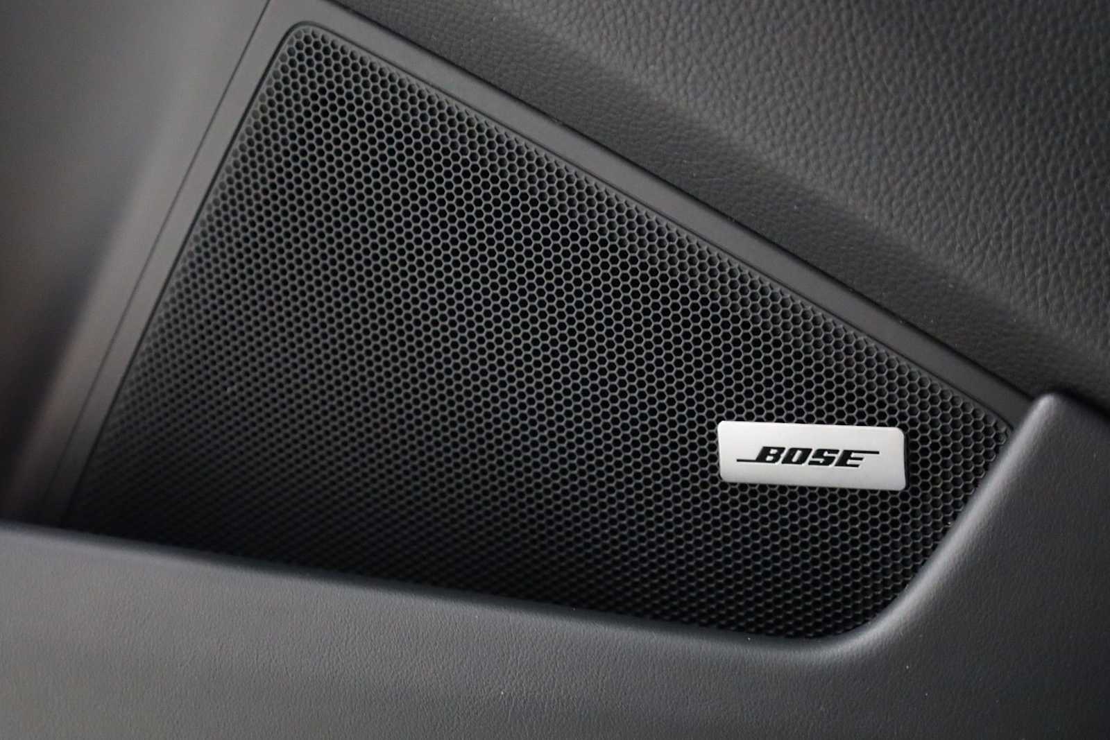 Thumbnail: 2025 Porsche 911 - 17