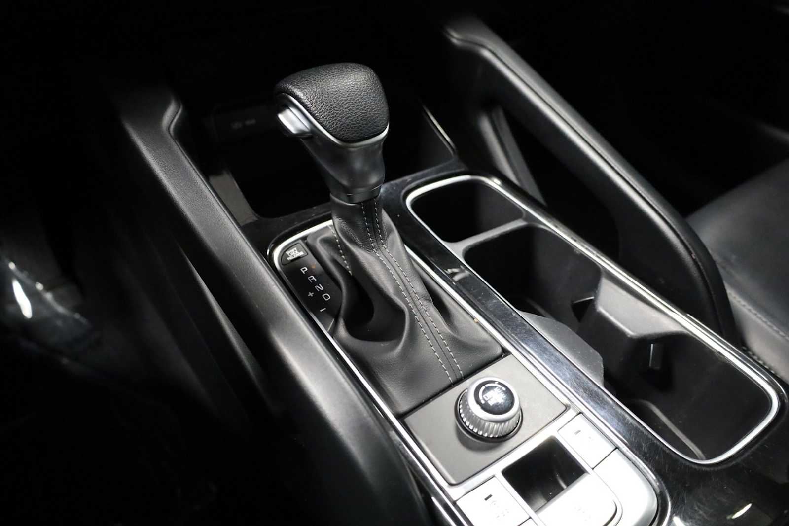 Thumbnail: 2021 Kia Telluride - 26