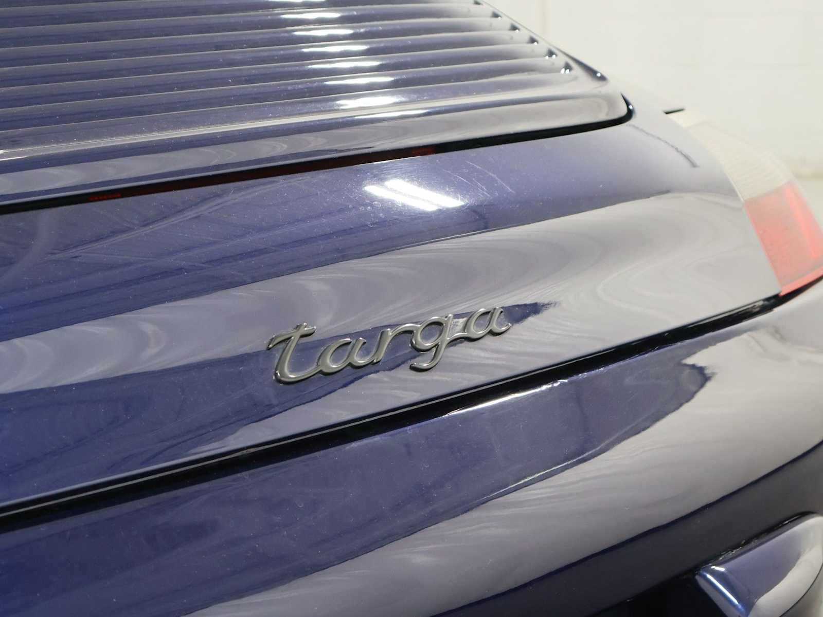 Thumbnail: 2002 Porsche 911 - 8