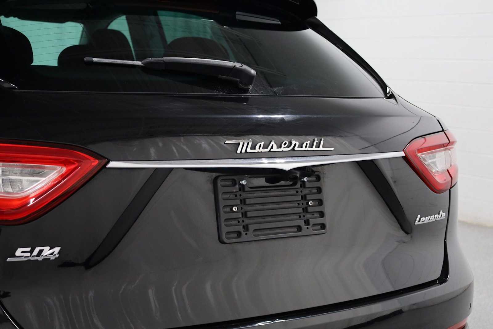 Thumbnail: 2017 Maserati Levante - 8