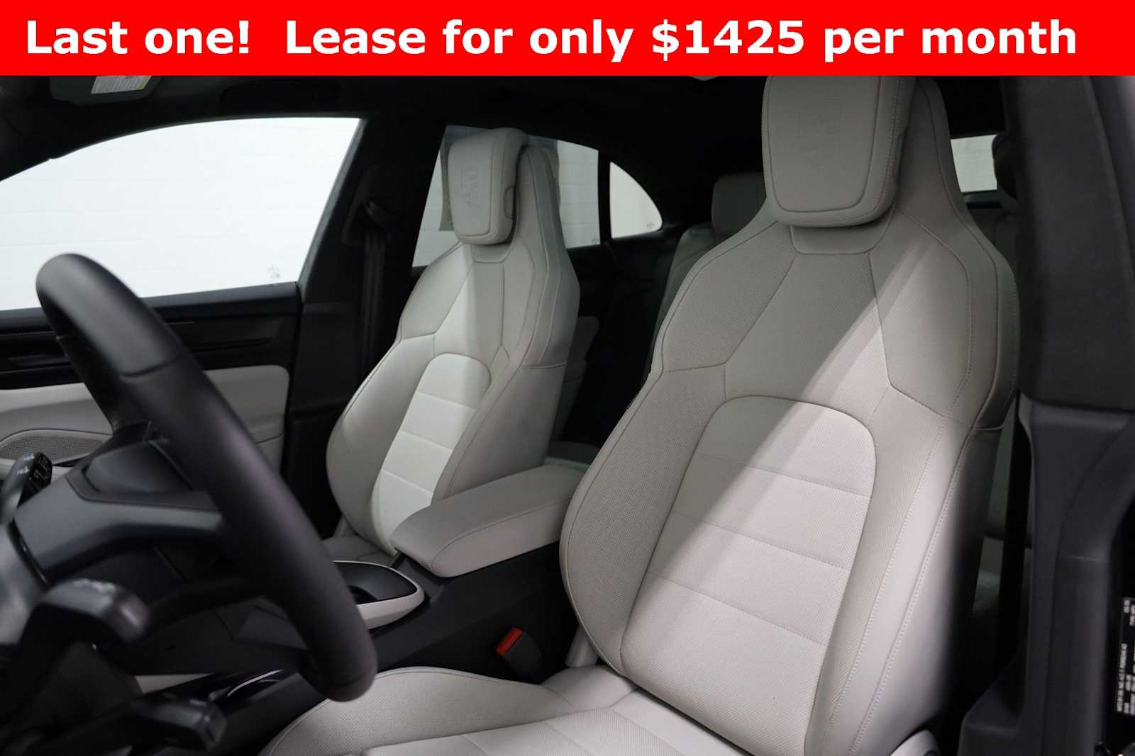 Thumbnail: 2025 Porsche Macan - 5