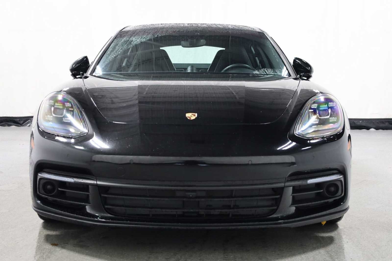 Thumbnail: 2018 Porsche Panamera - 14