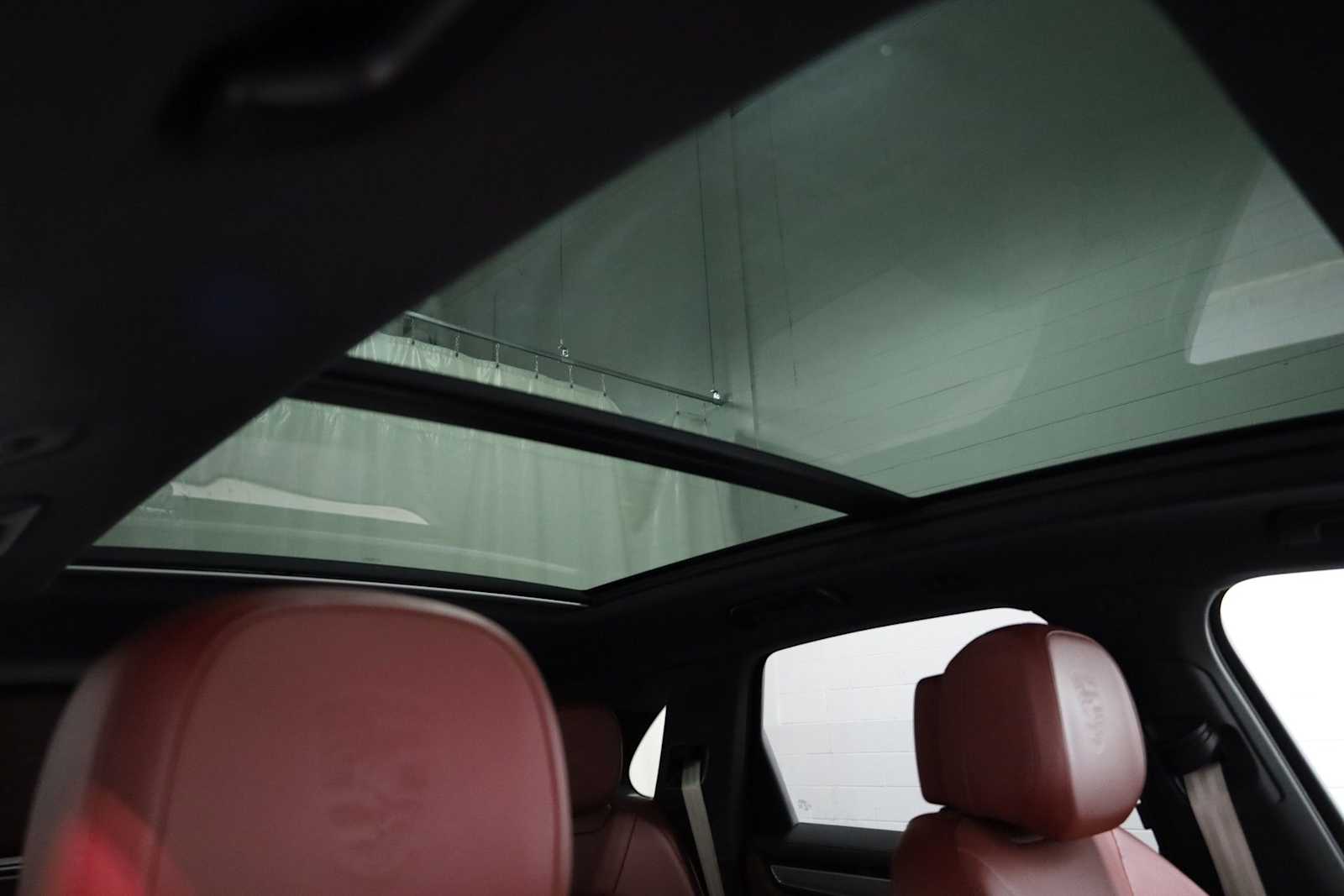 Thumbnail: 2022 Porsche Cayenne - 20