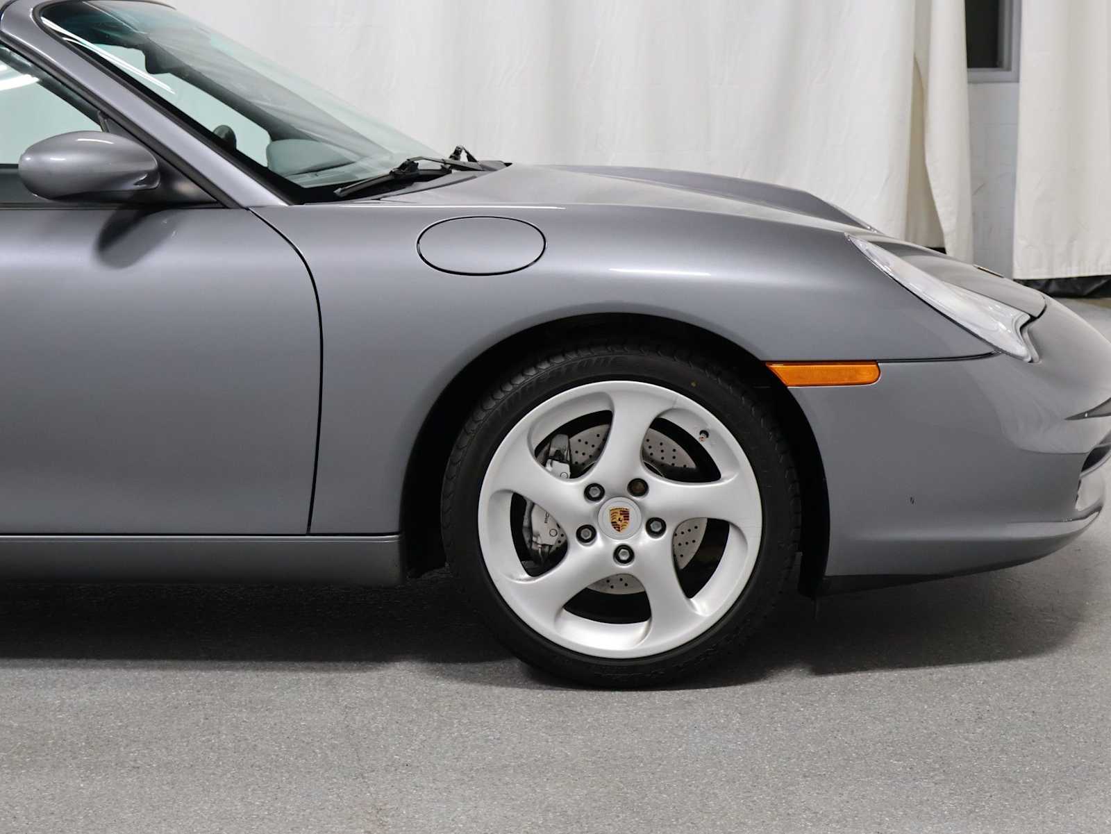 Thumbnail: 2003 Porsche 911 - 11