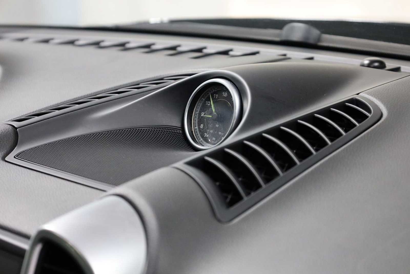 Thumbnail: 2017 Porsche Cayenne - 23