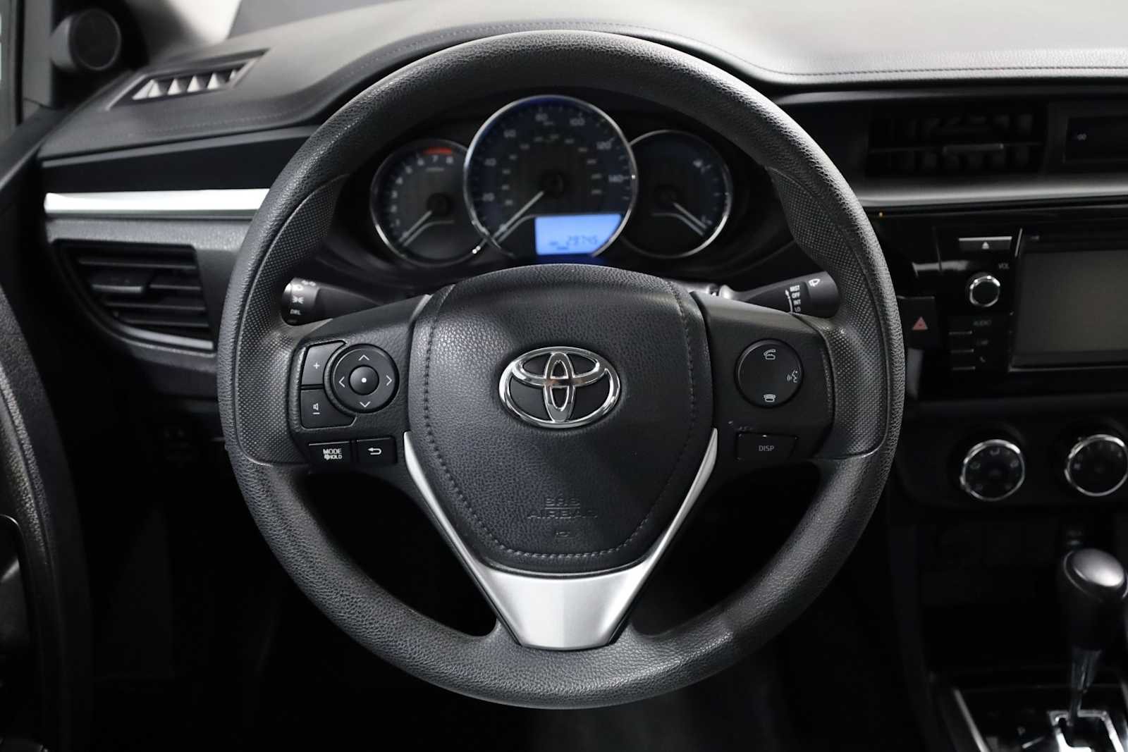 Thumbnail: 2016 Toyota Corolla - 21