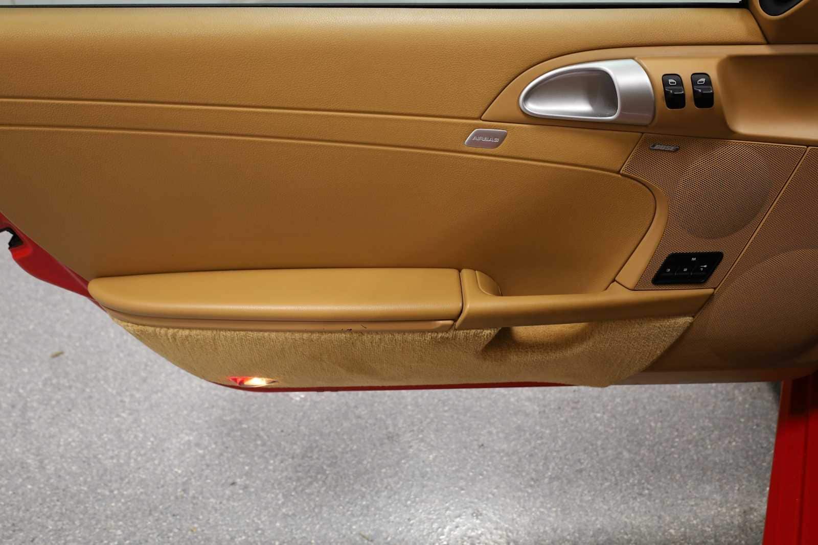 Thumbnail: 2007 Porsche Cayman - 14