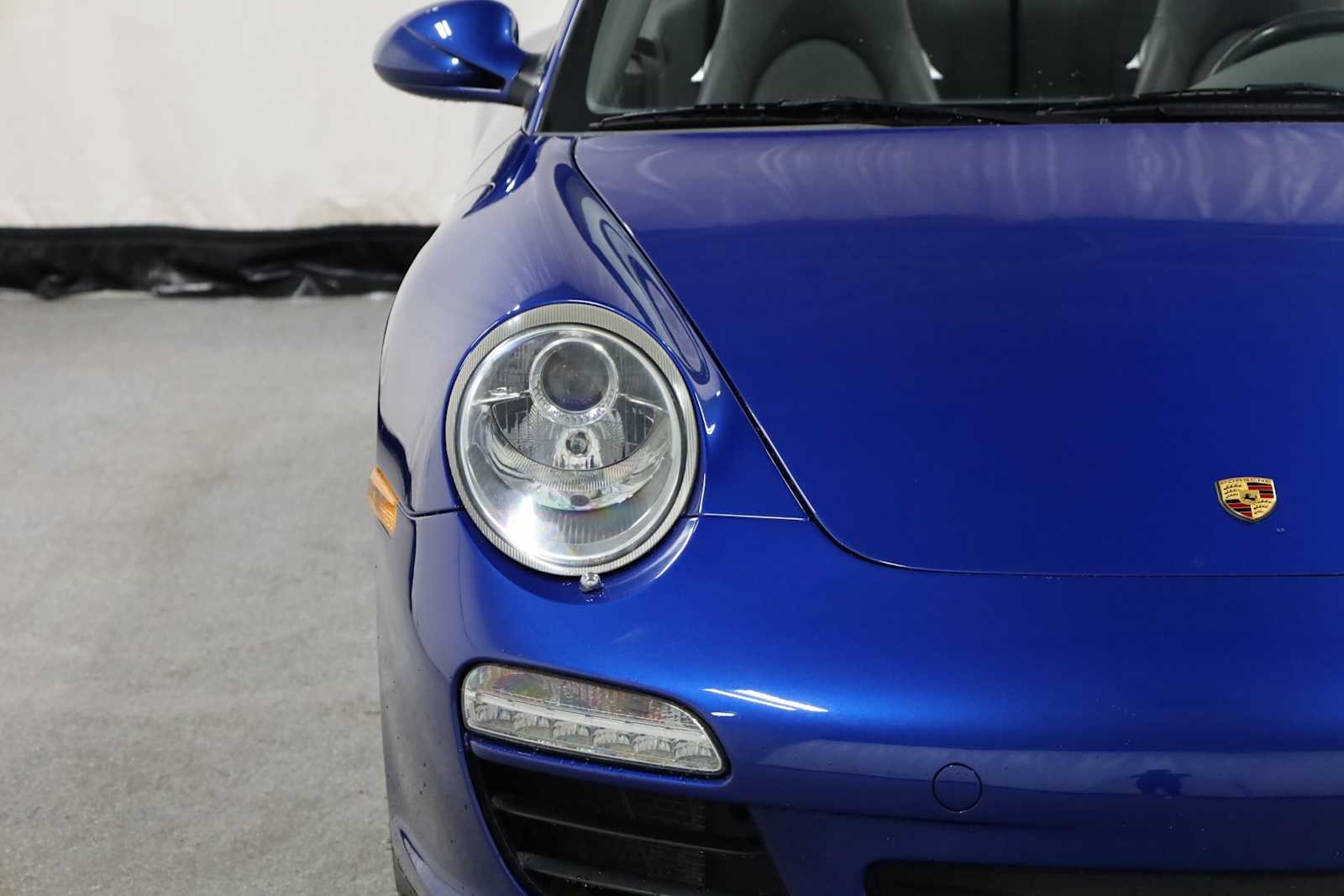 Thumbnail: 2009 Porsche 911 - 15
