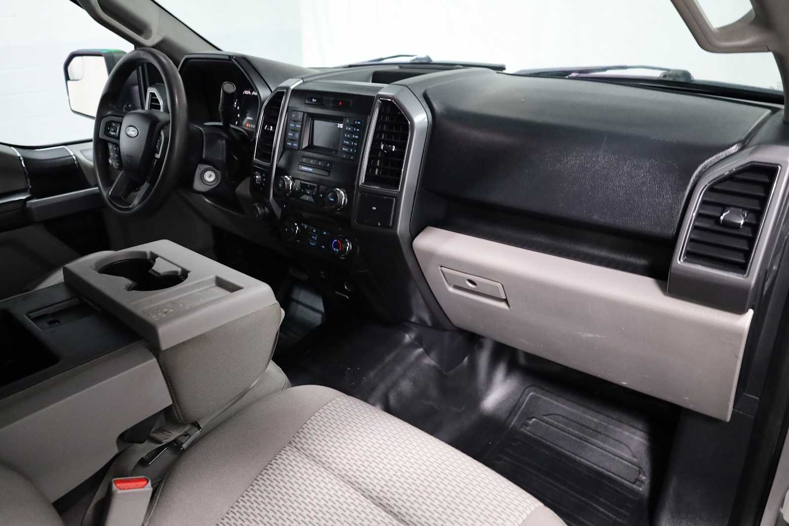 2017 Ford F-150  6