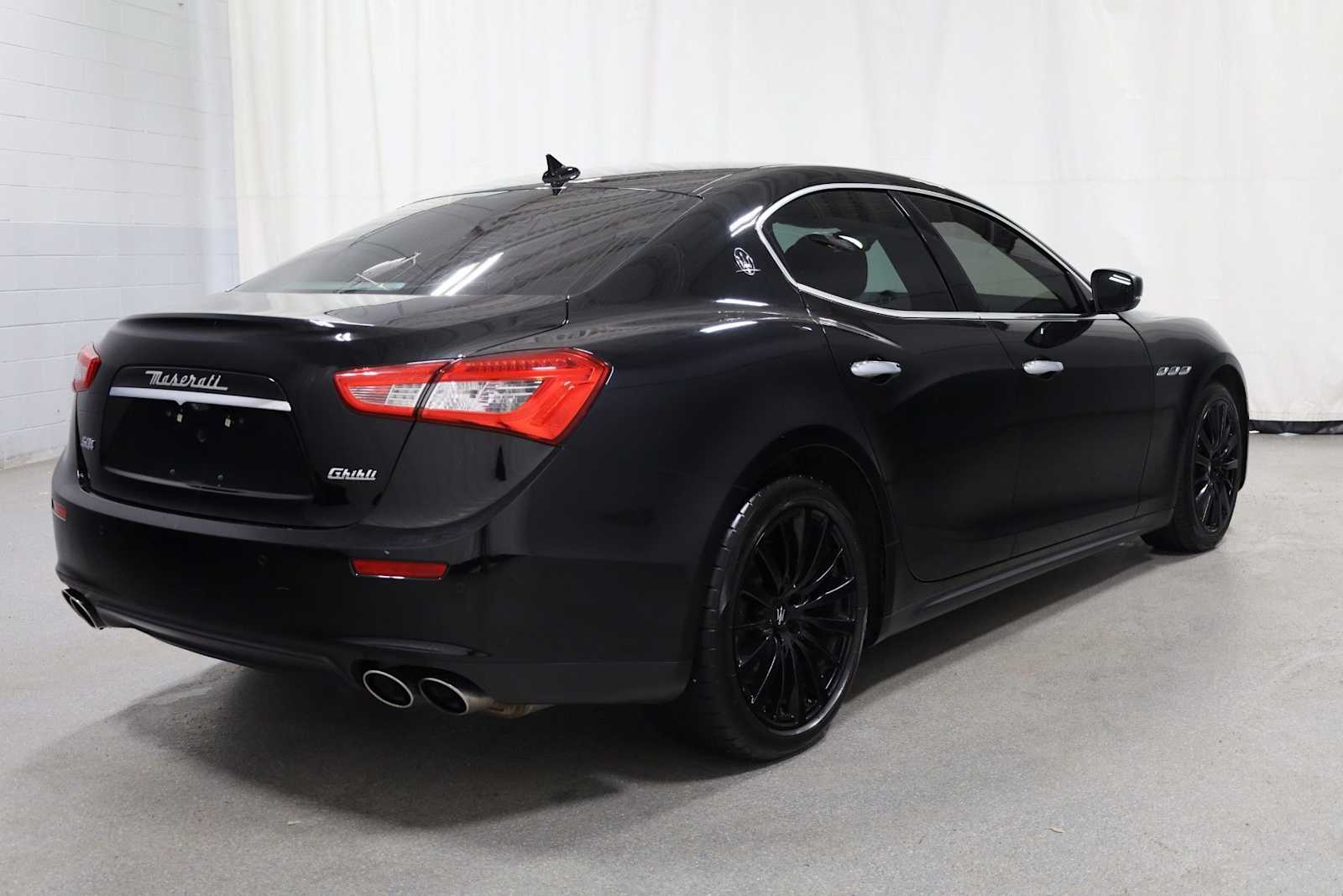 Thumbnail: 2017 Maserati Ghibli - 9