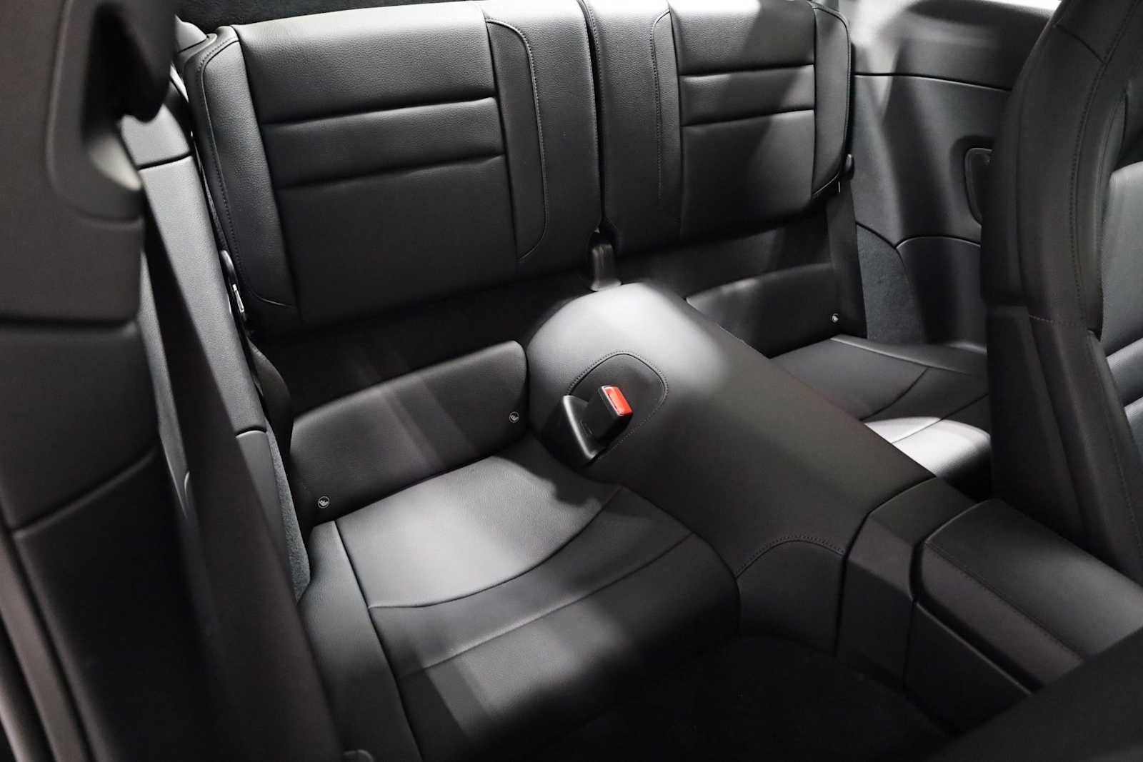 Thumbnail: 2025 Porsche 911 - 36